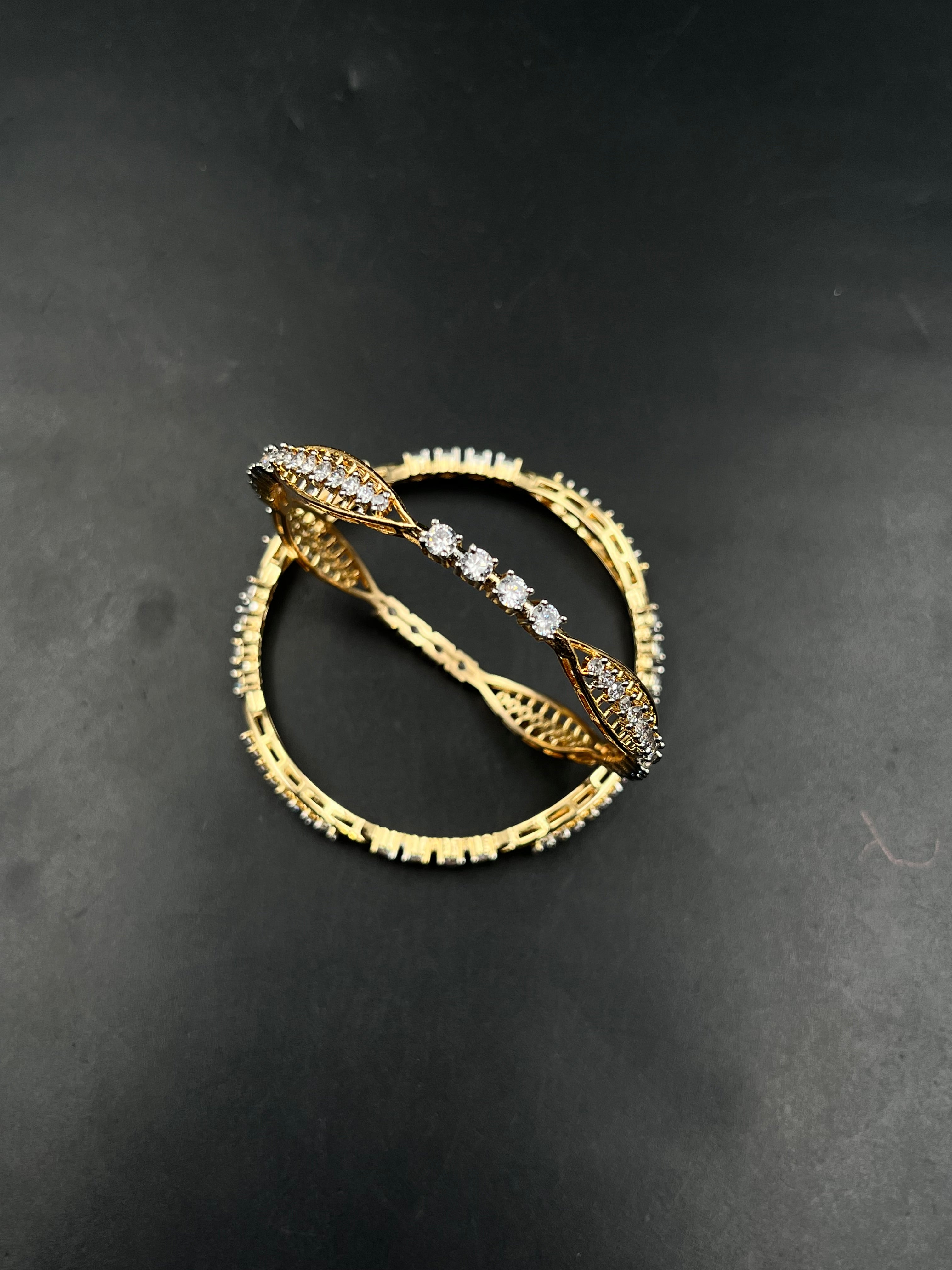 PINK BANGLE