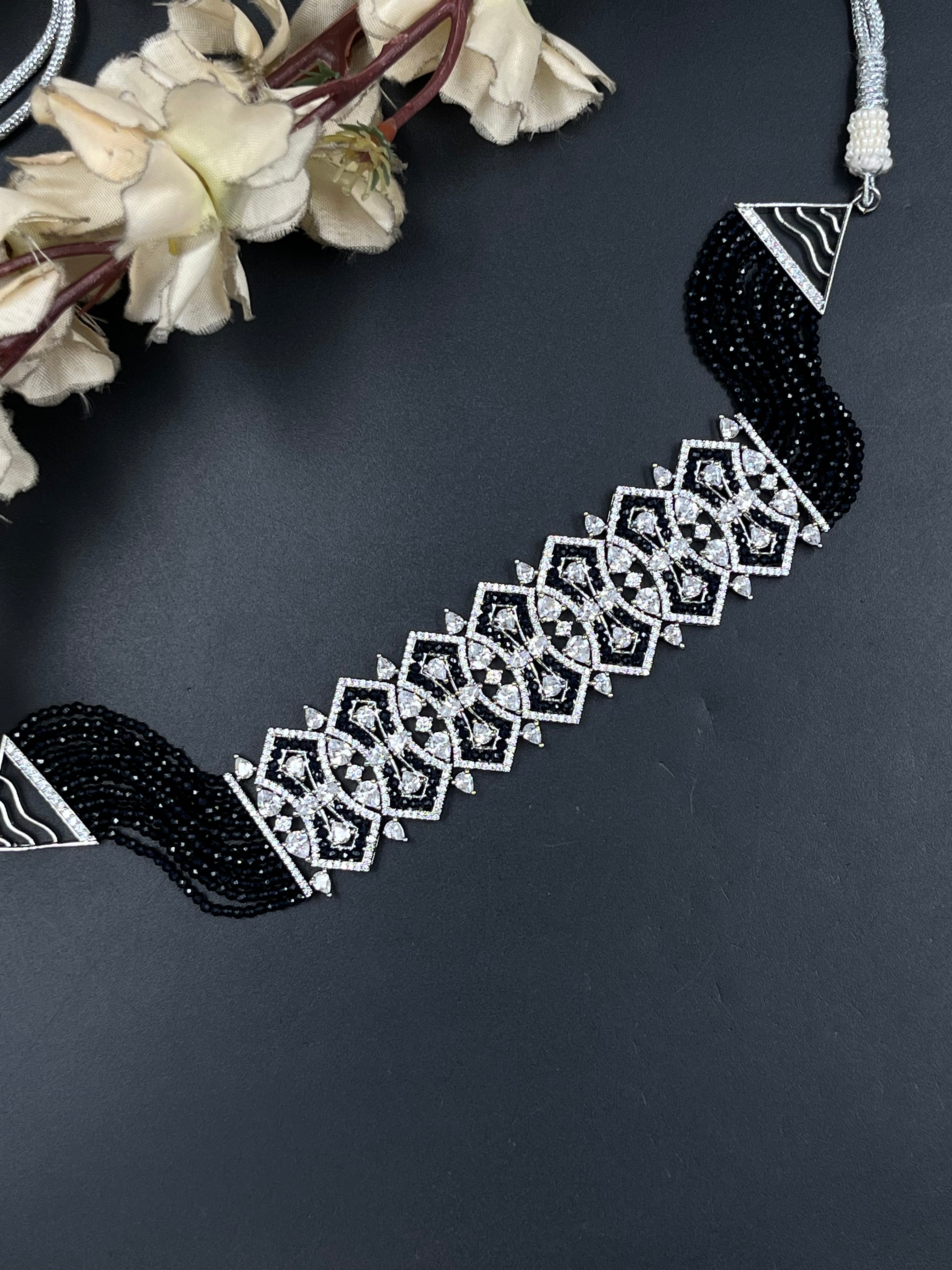 AISHA NECKLACE