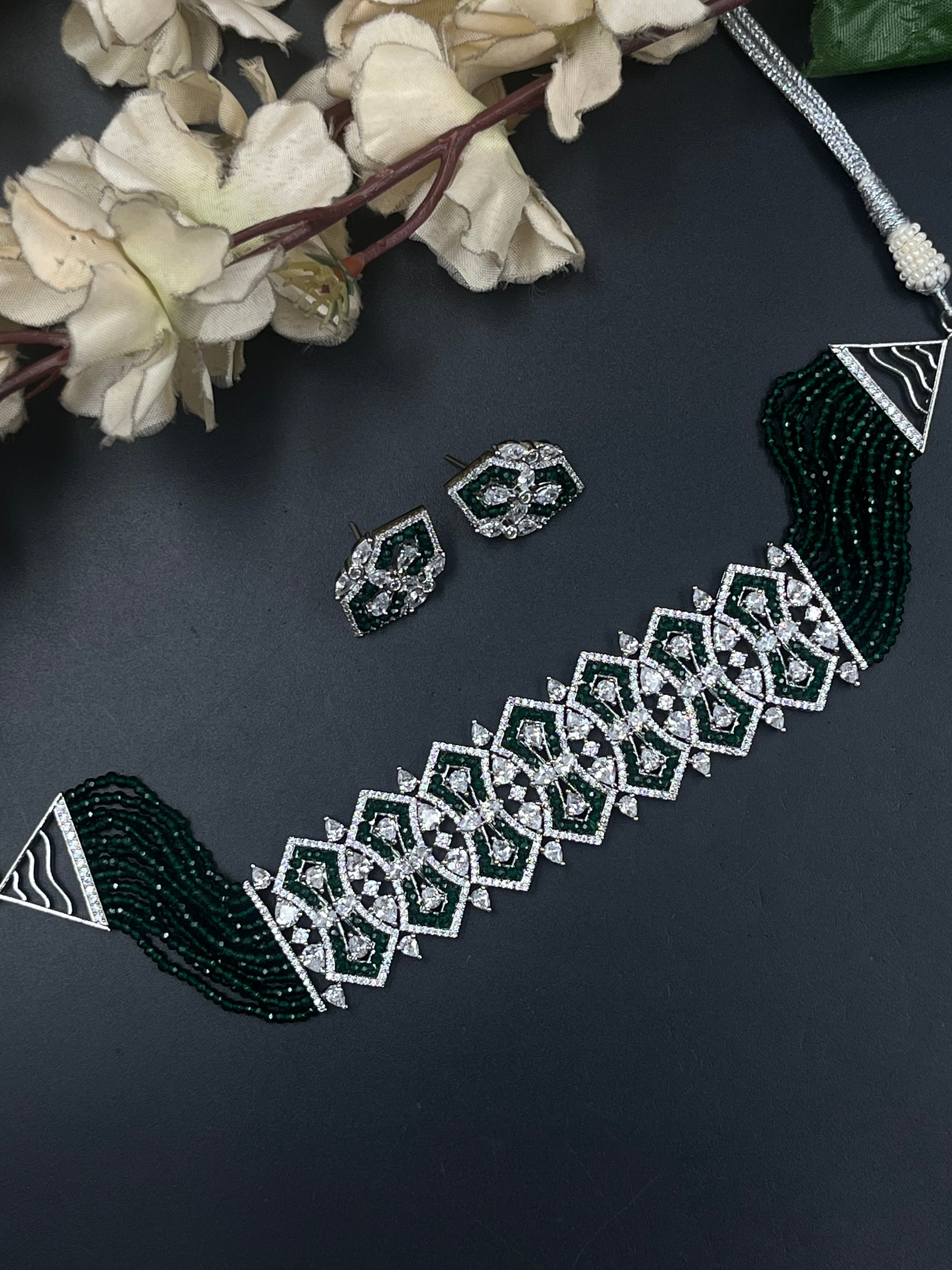 AISHA NECKLACE