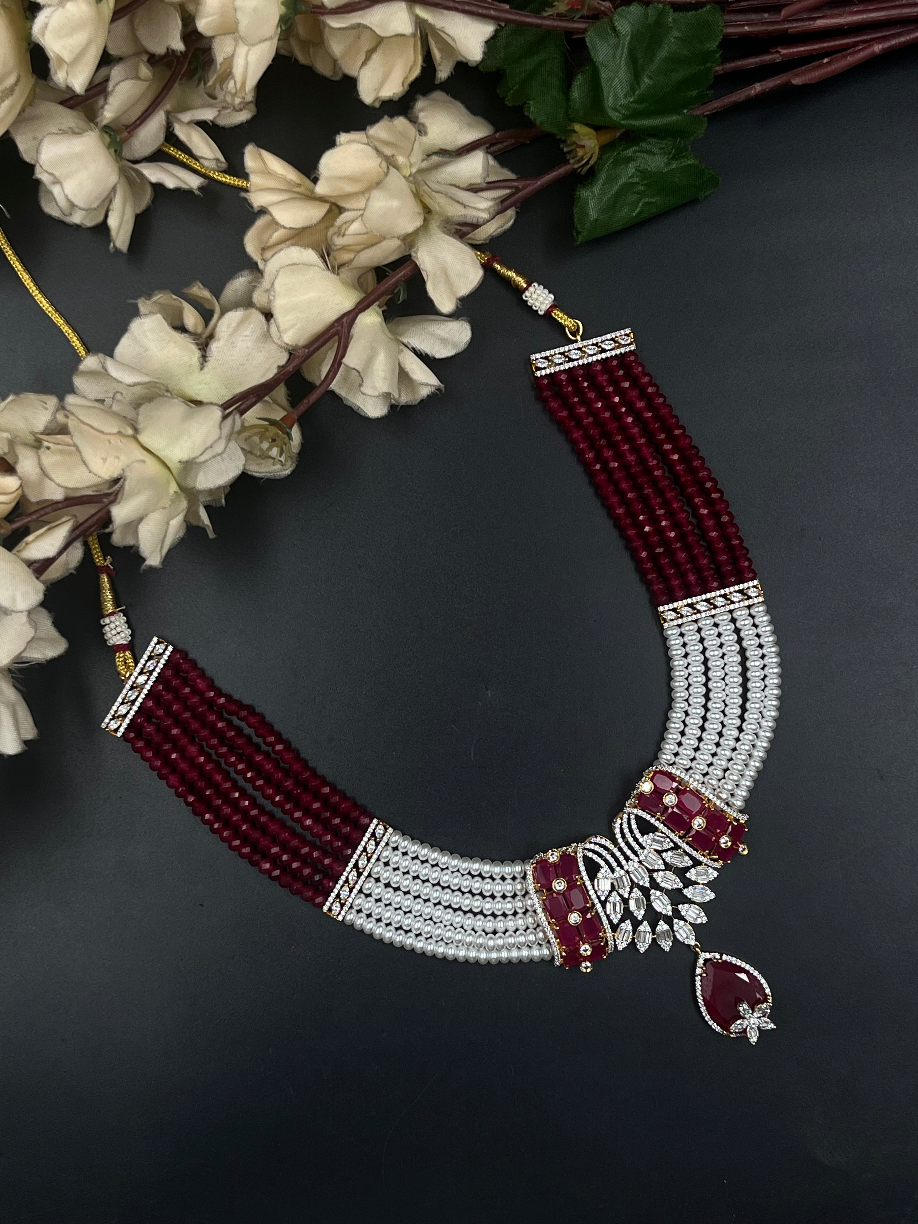 MIYO NECKLACE