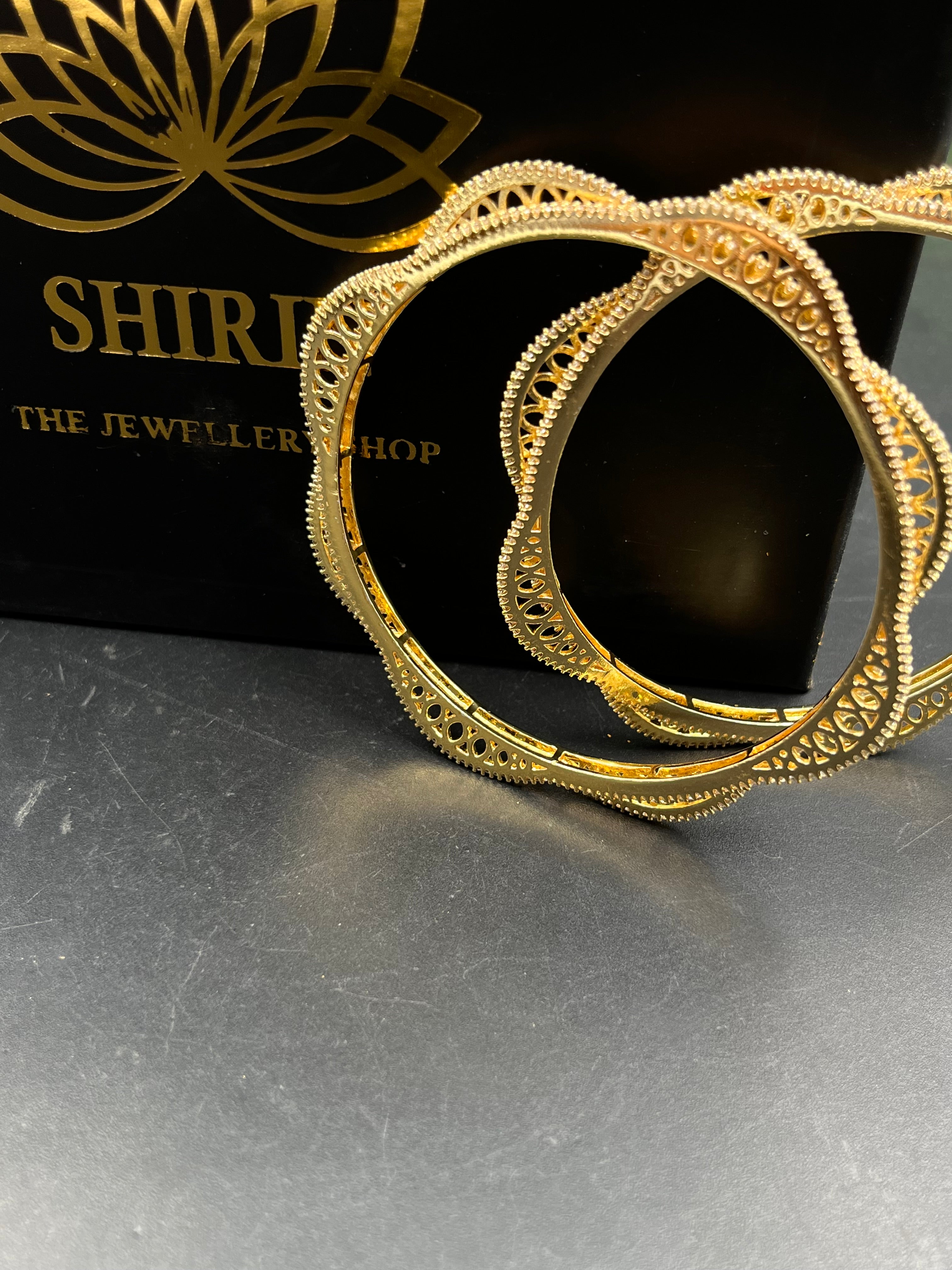 QUMIYA BANGLE