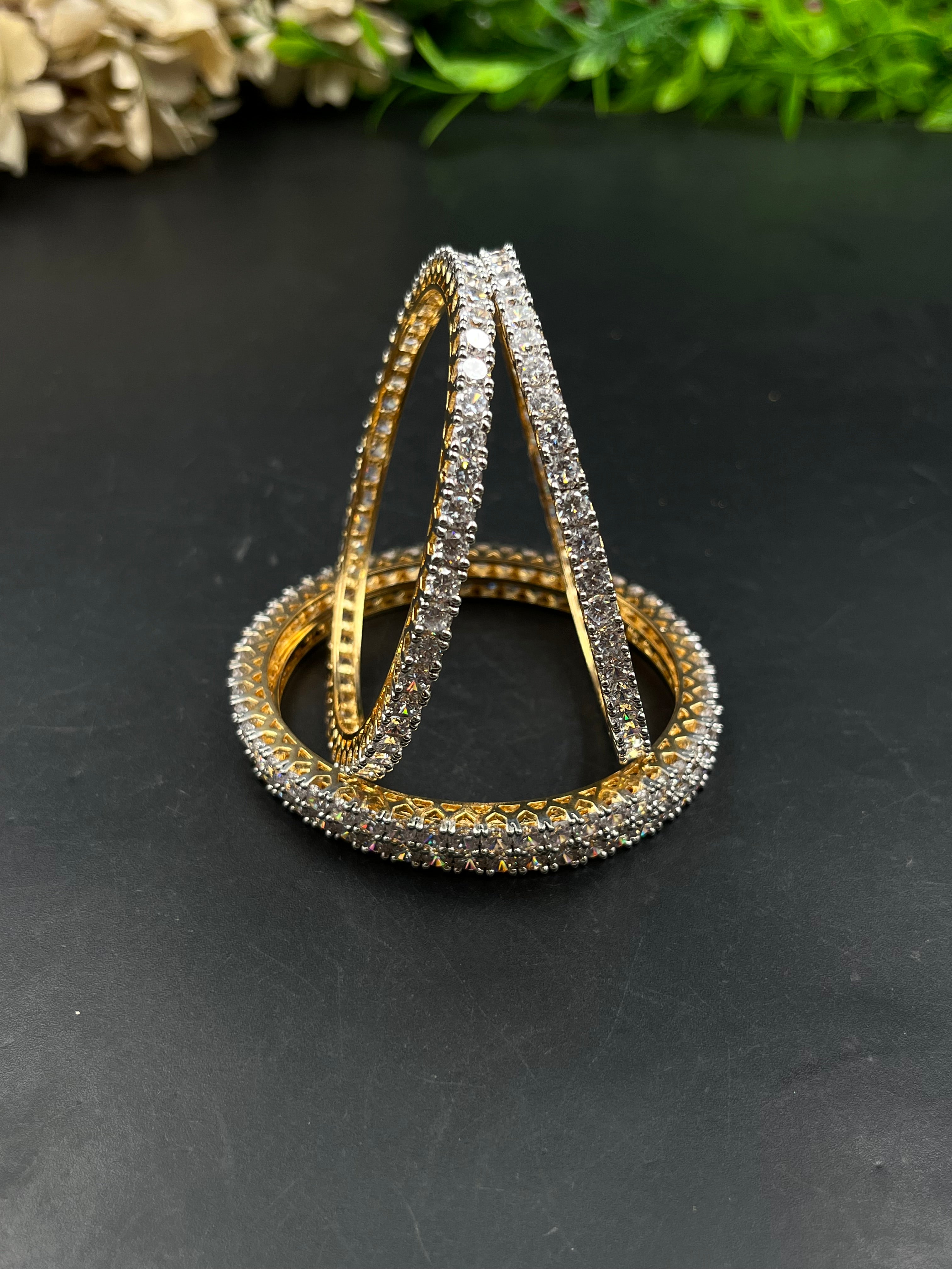 GAYIRYA BANGLE