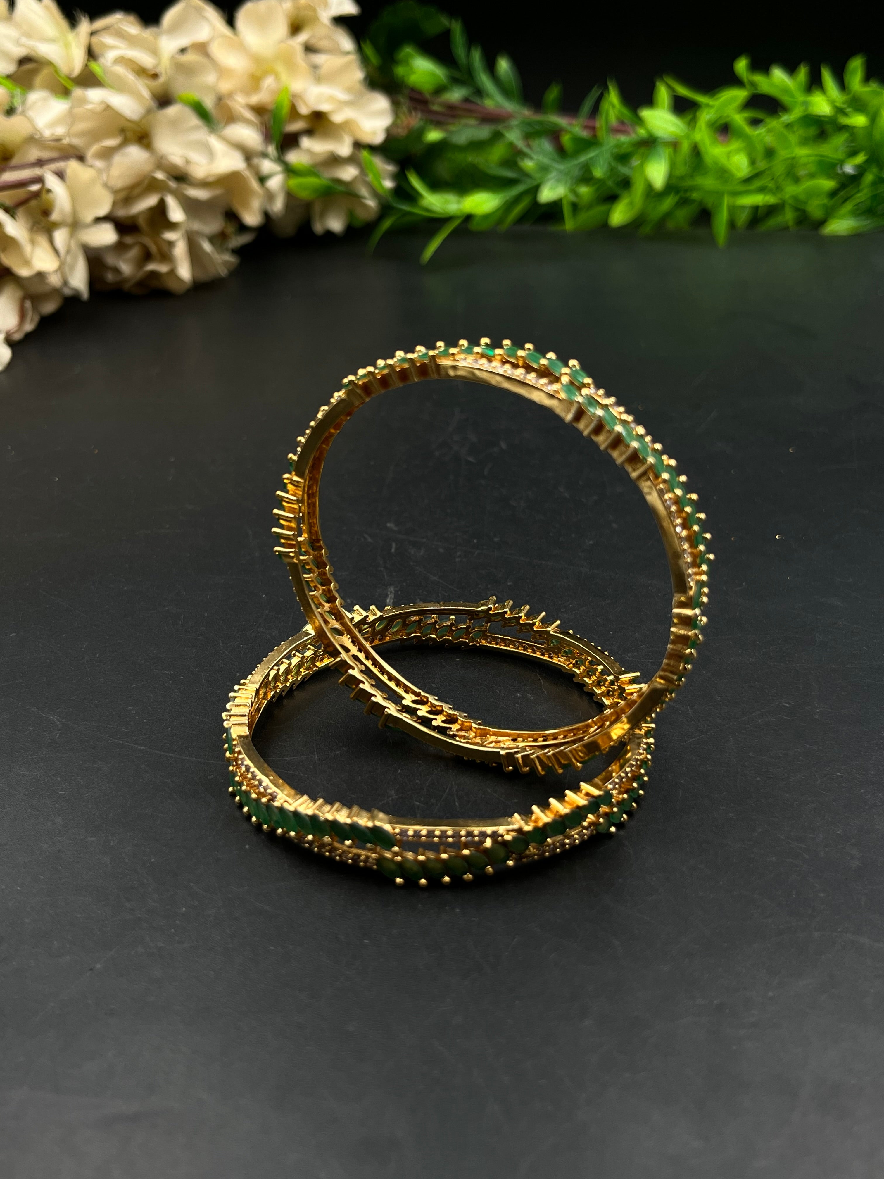 KAVI BANGLE