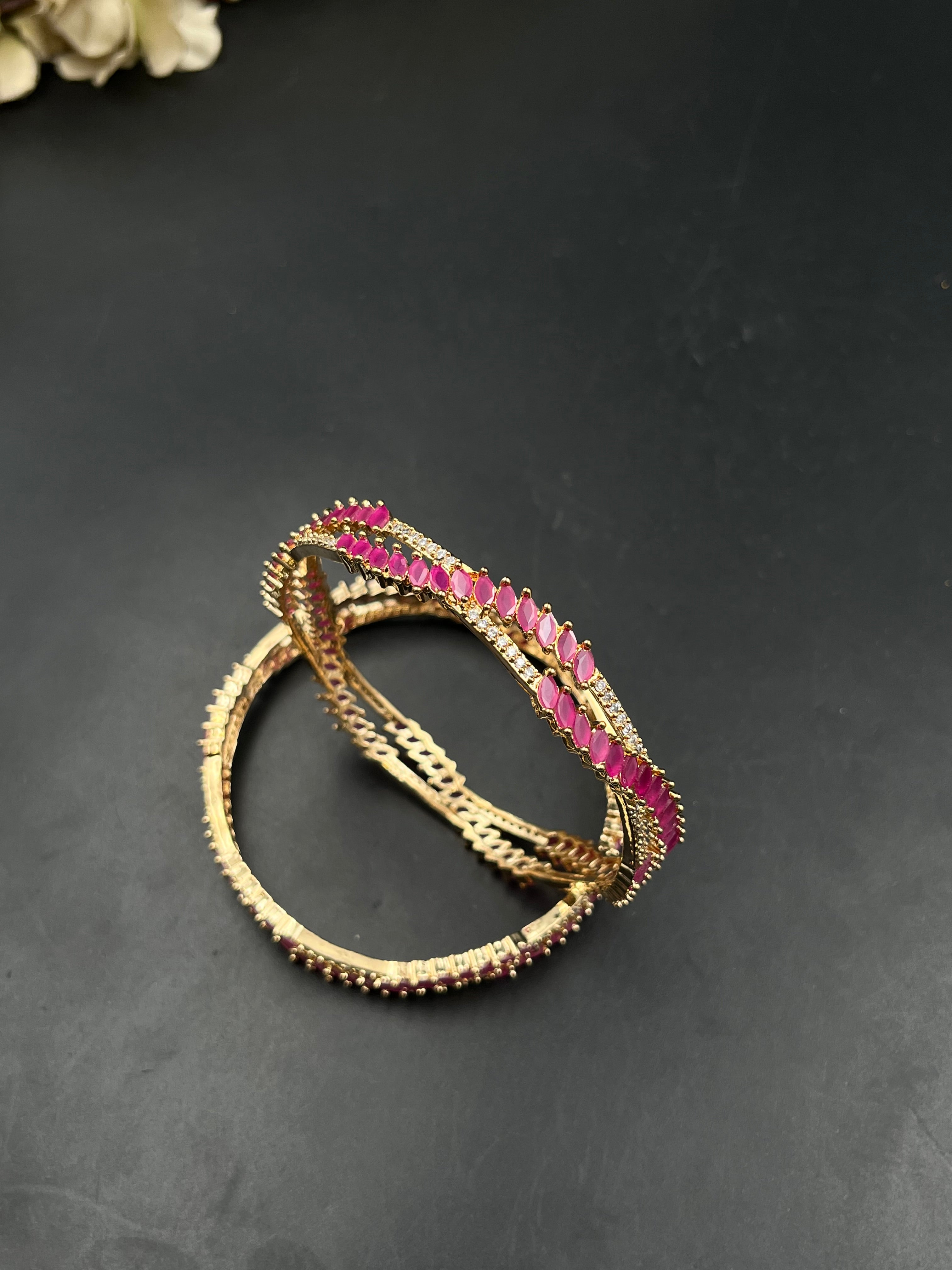 KAVI BANGLE