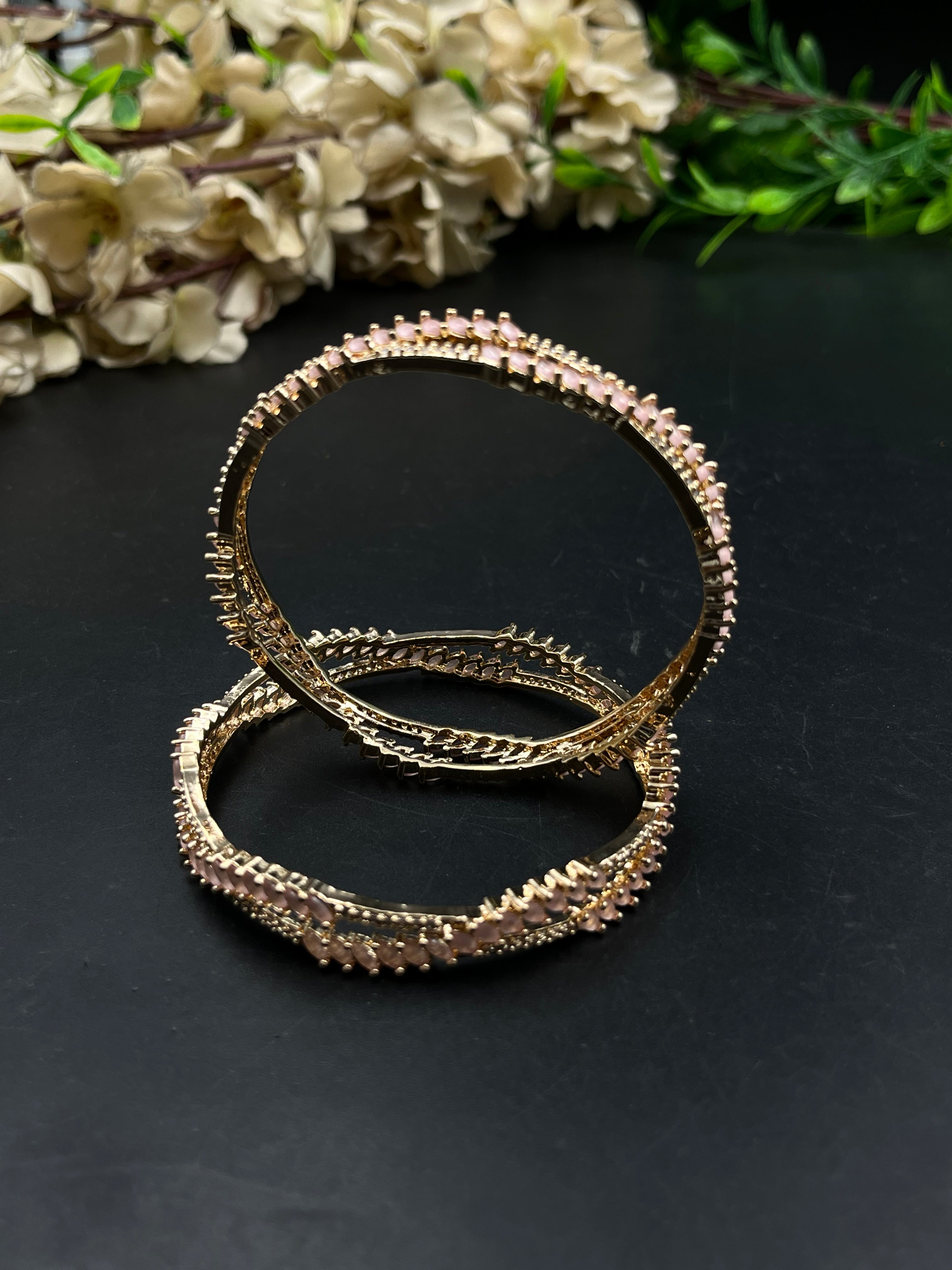 KAVI BANGLE