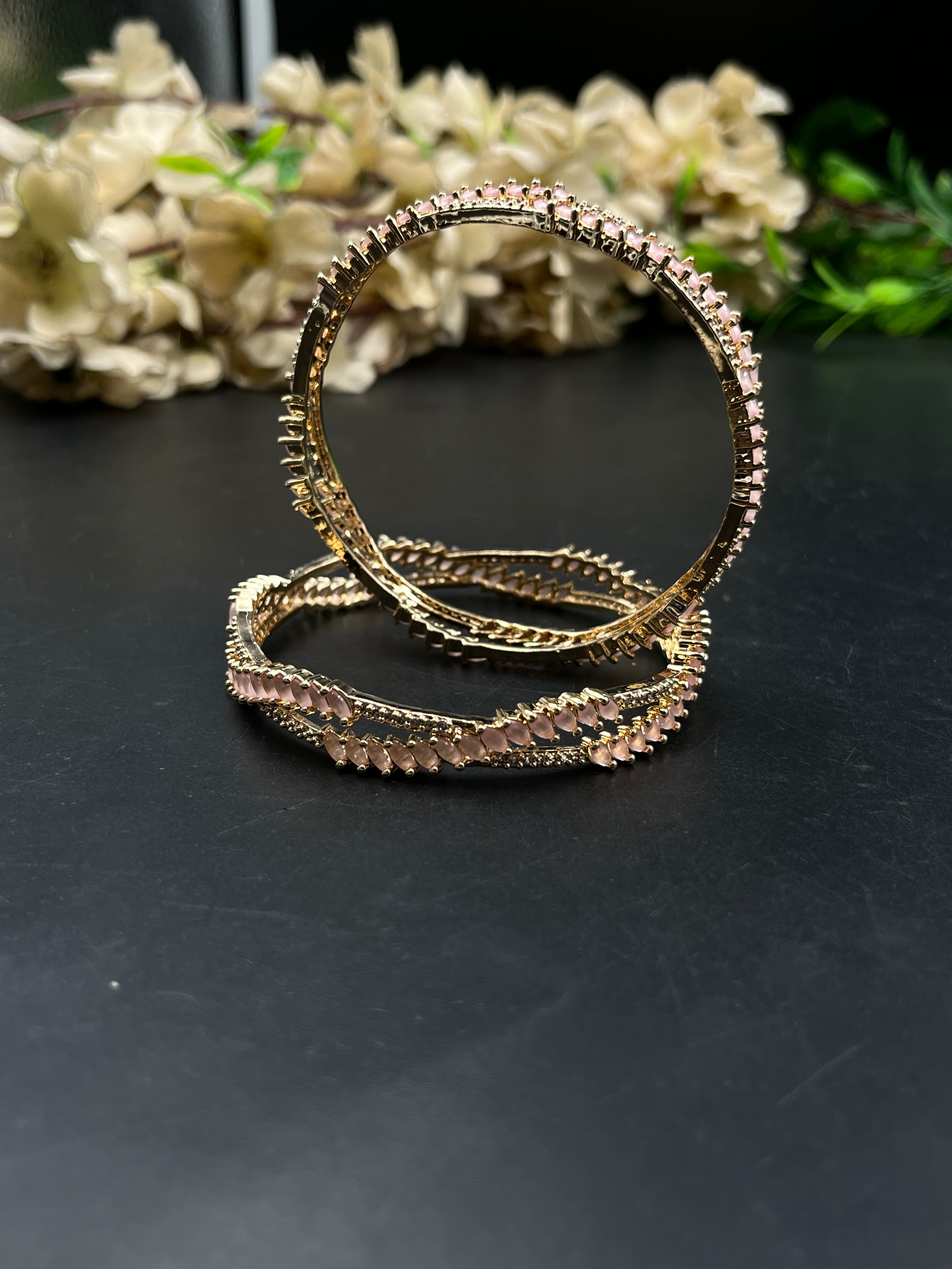 KAVI BANGLE