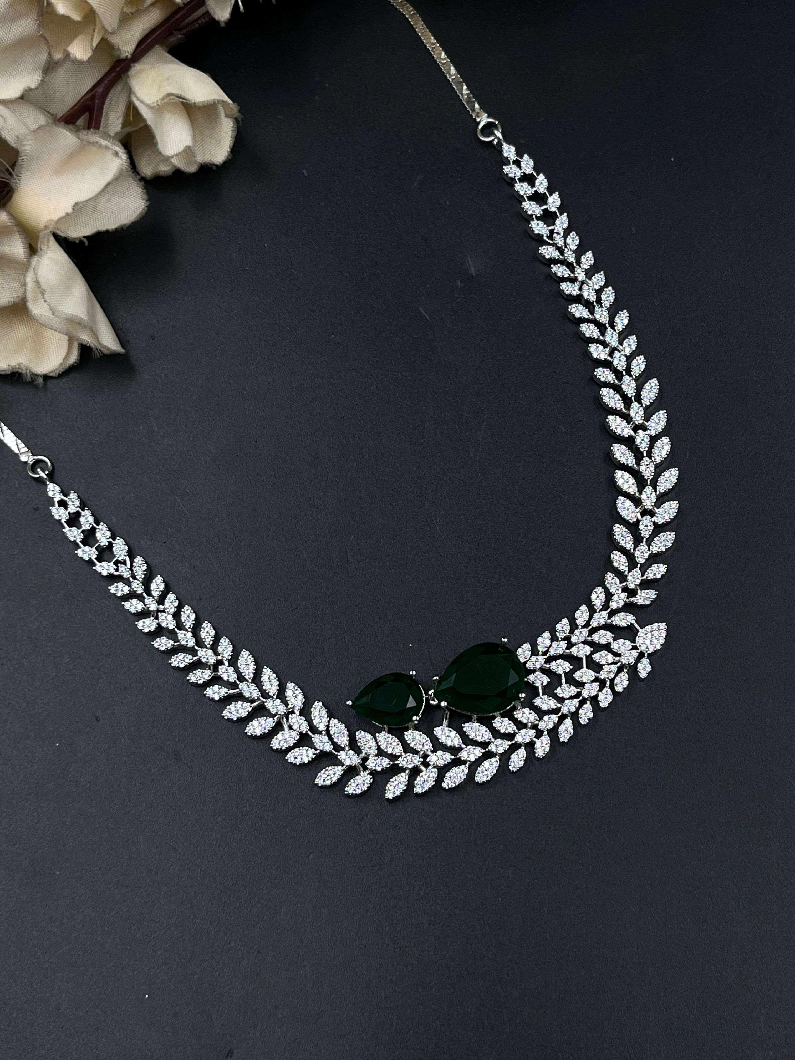 AYISH NECKLACE
