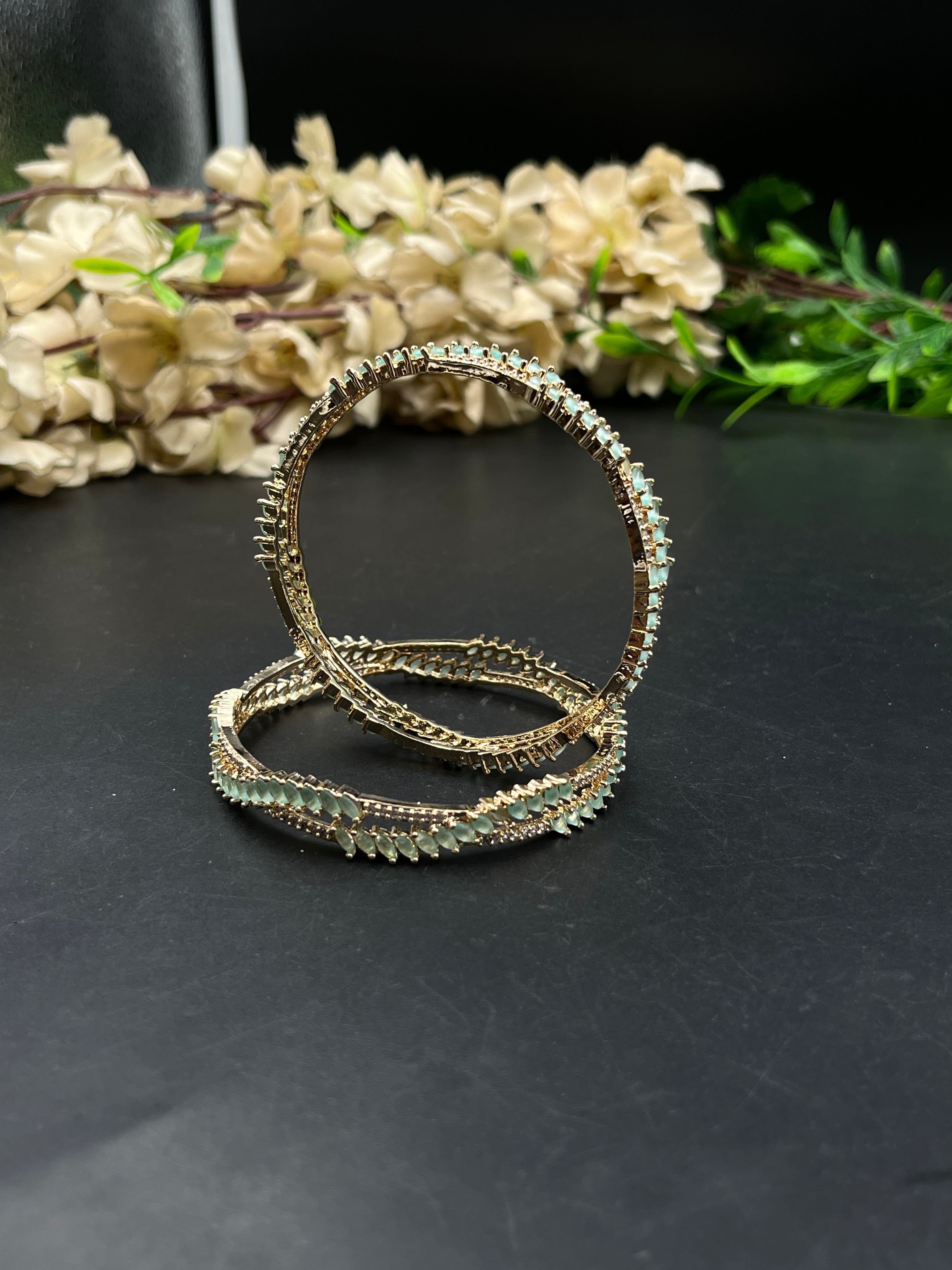 KAVI BANGLE
