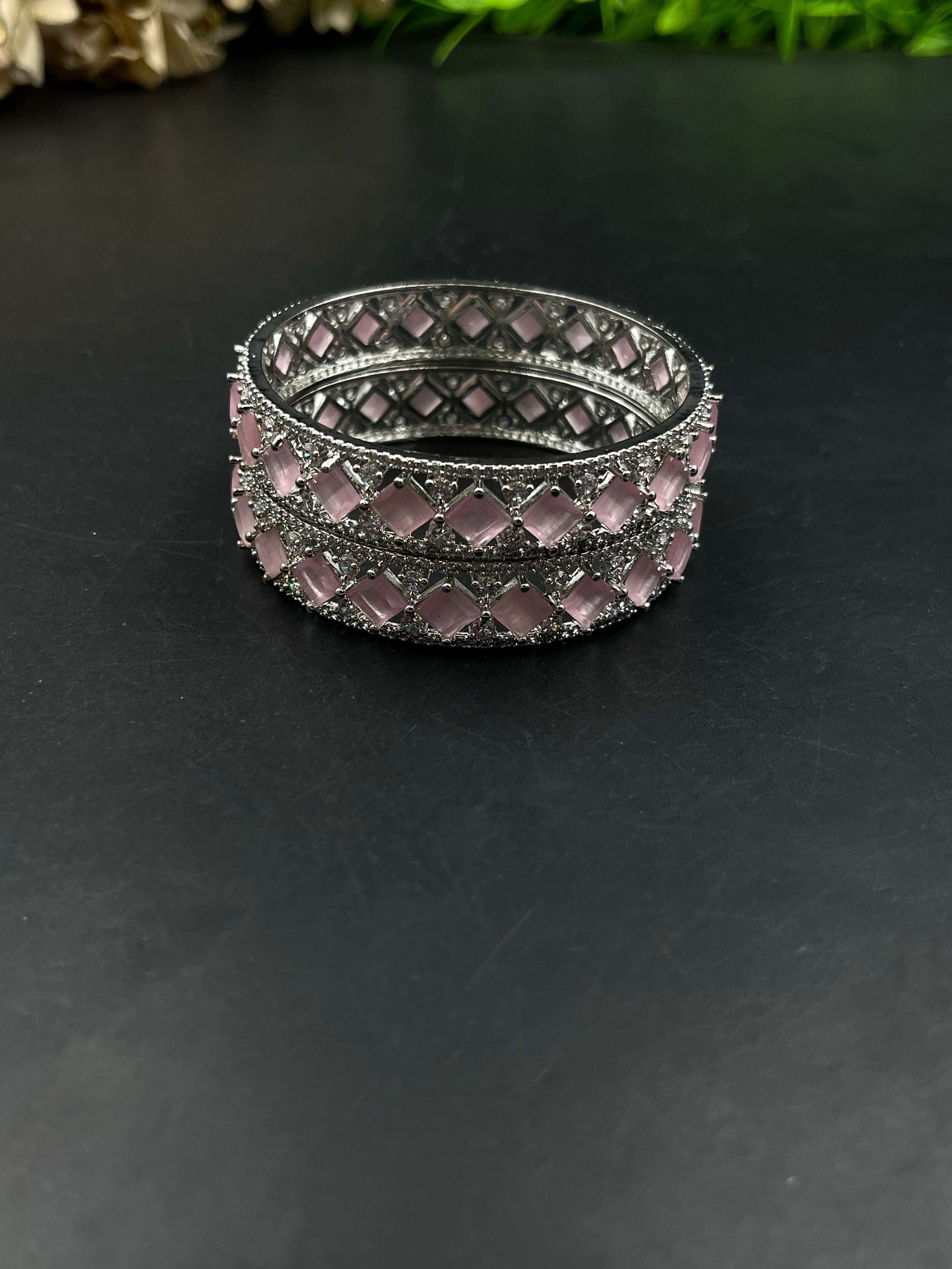 YANI BANGLE