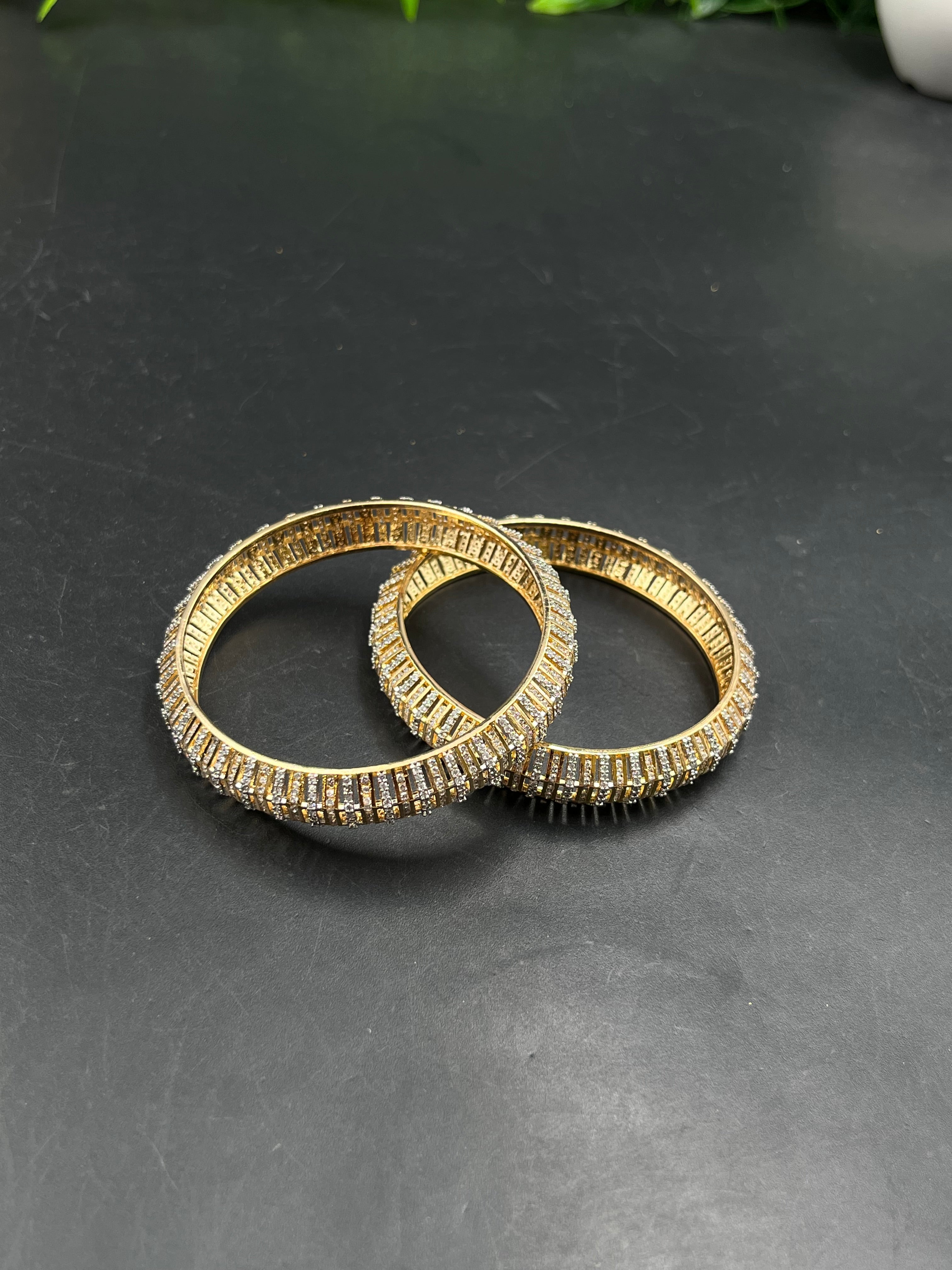 JUAMUY BANGLE