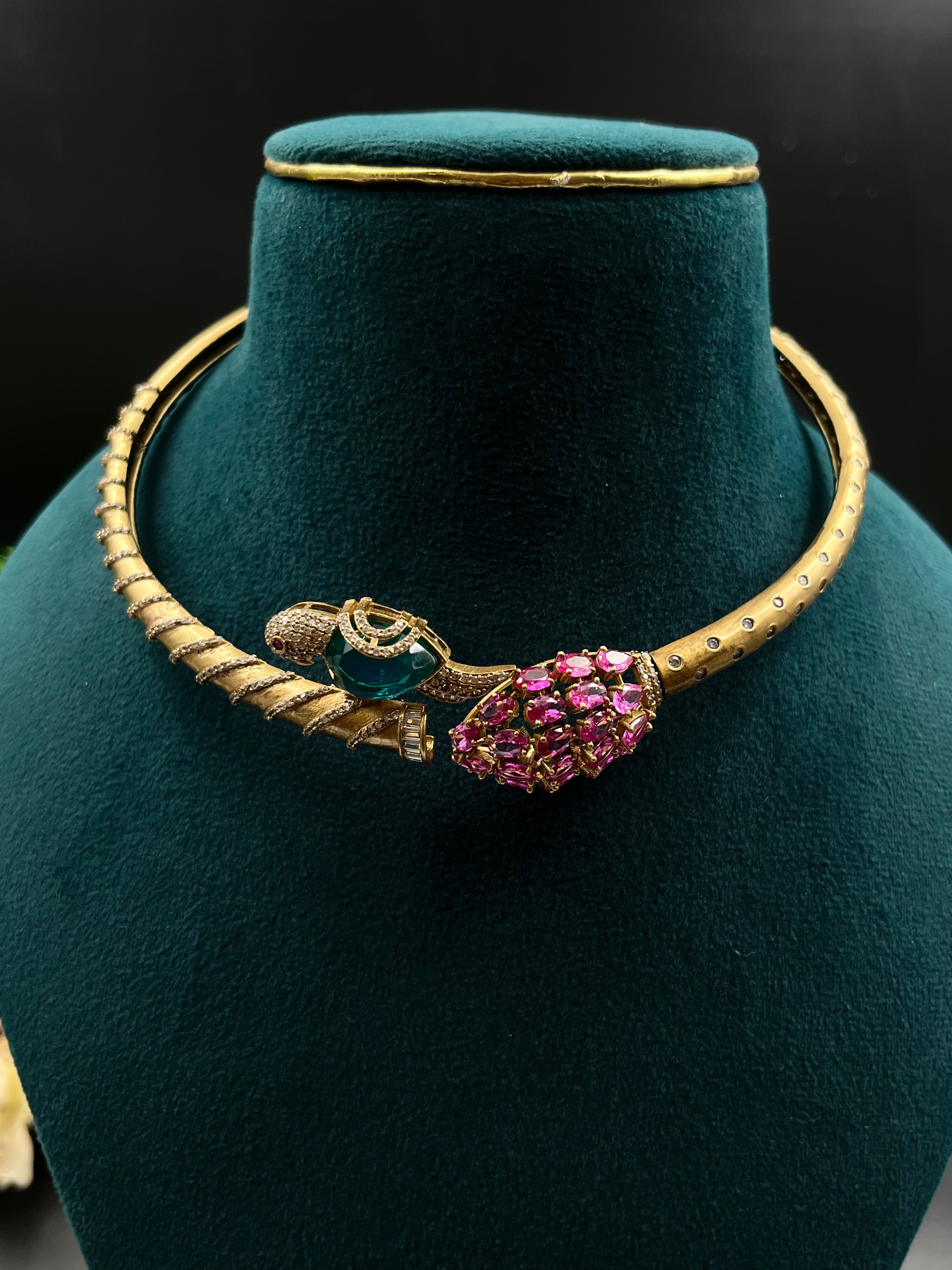 KASI NECKLACE