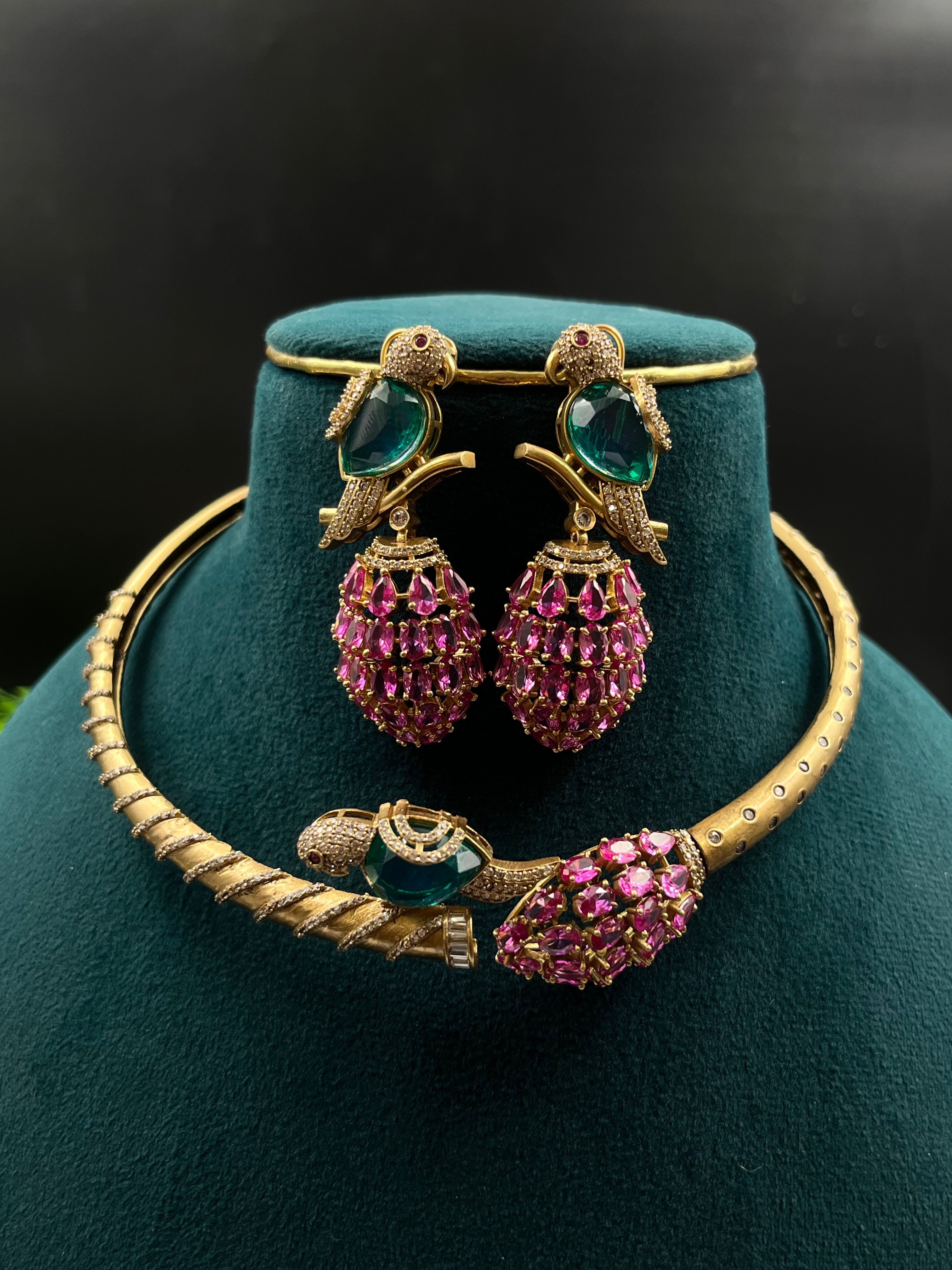 KASI NECKLACE