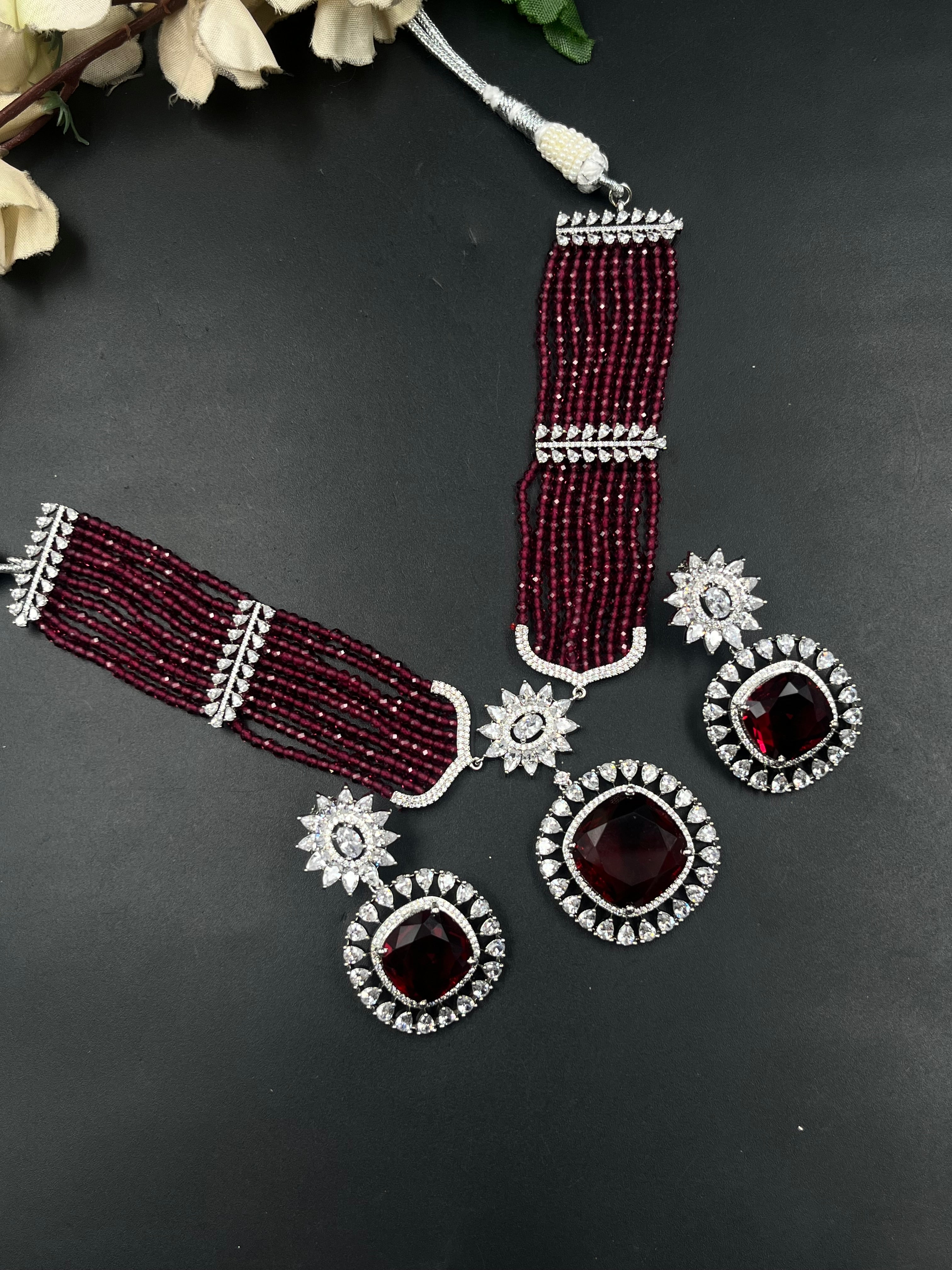 REEHA NECKLACE