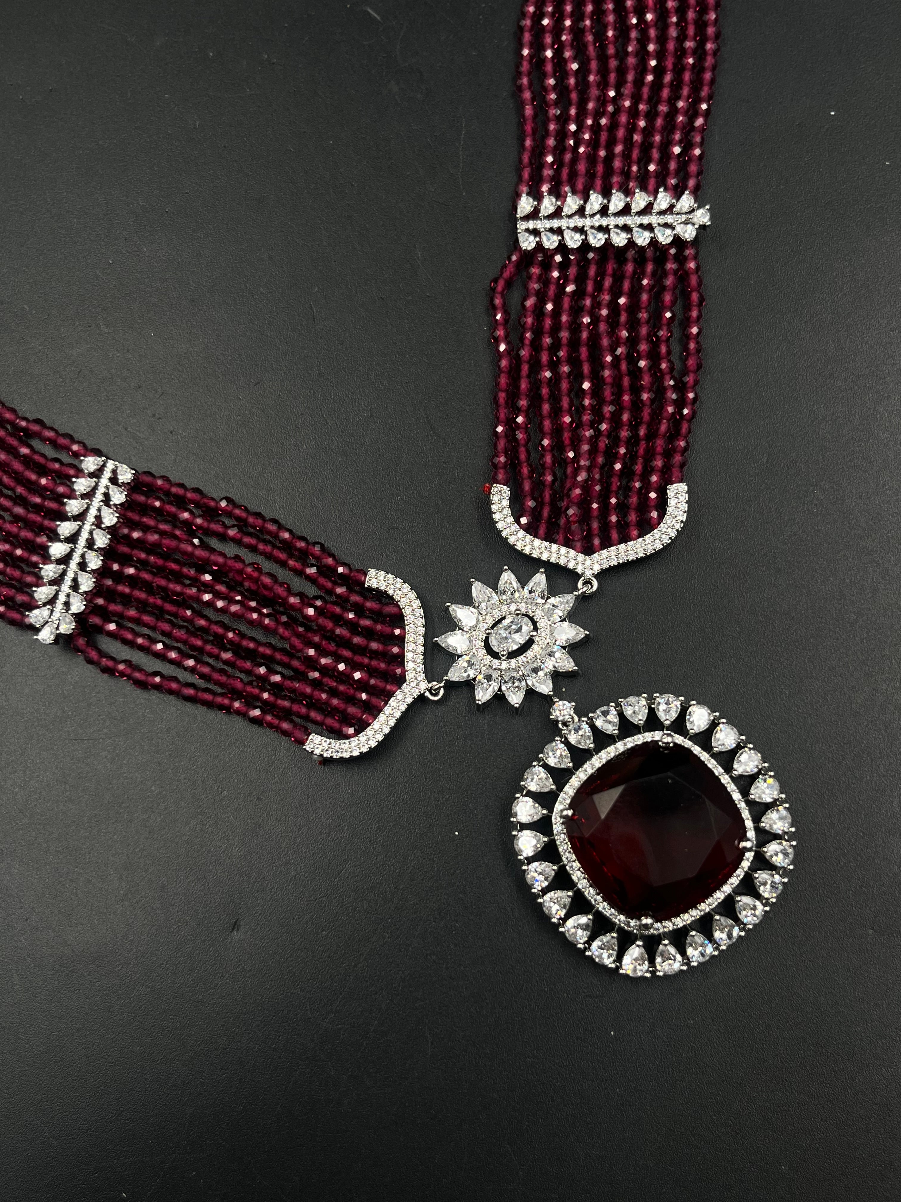 REEHA NECKLACE