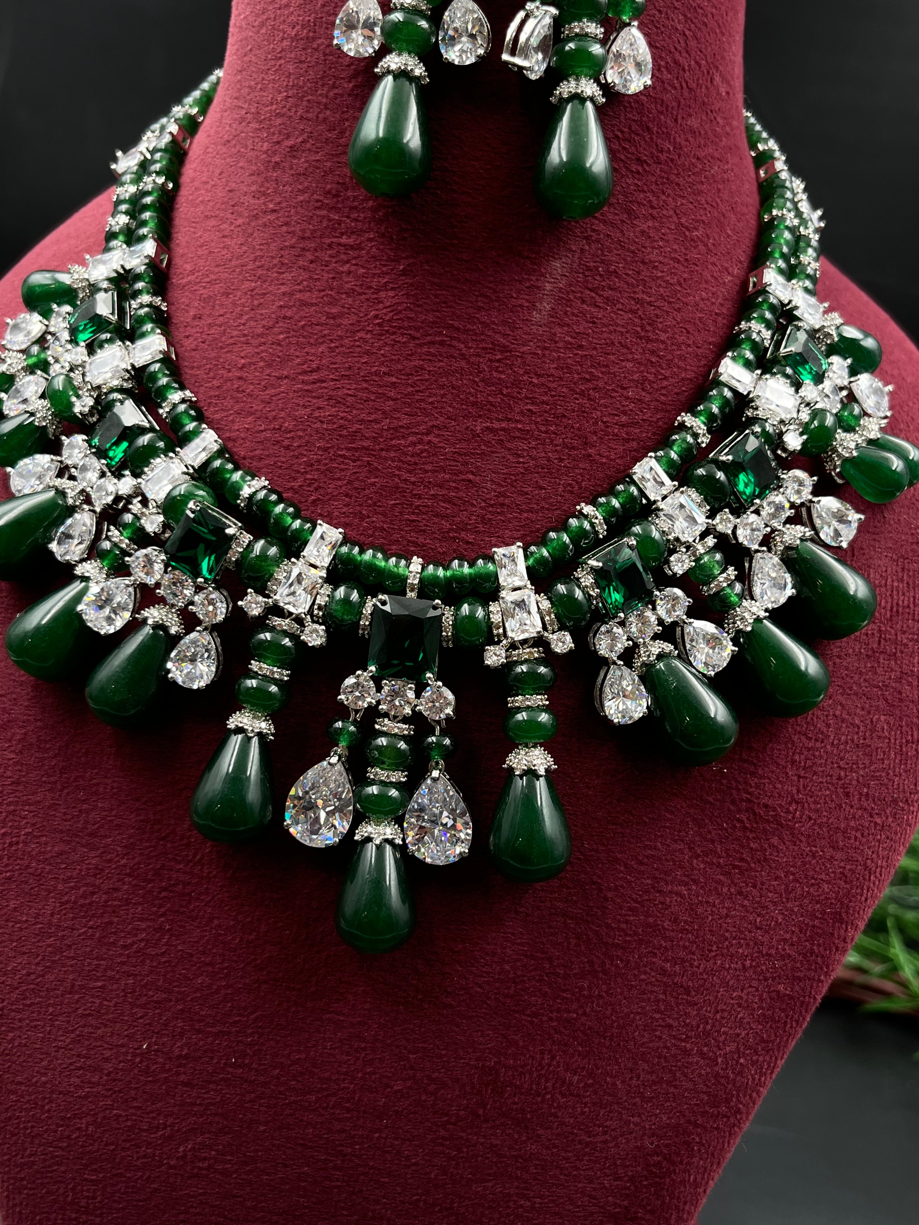 MAYA NECKLACE
