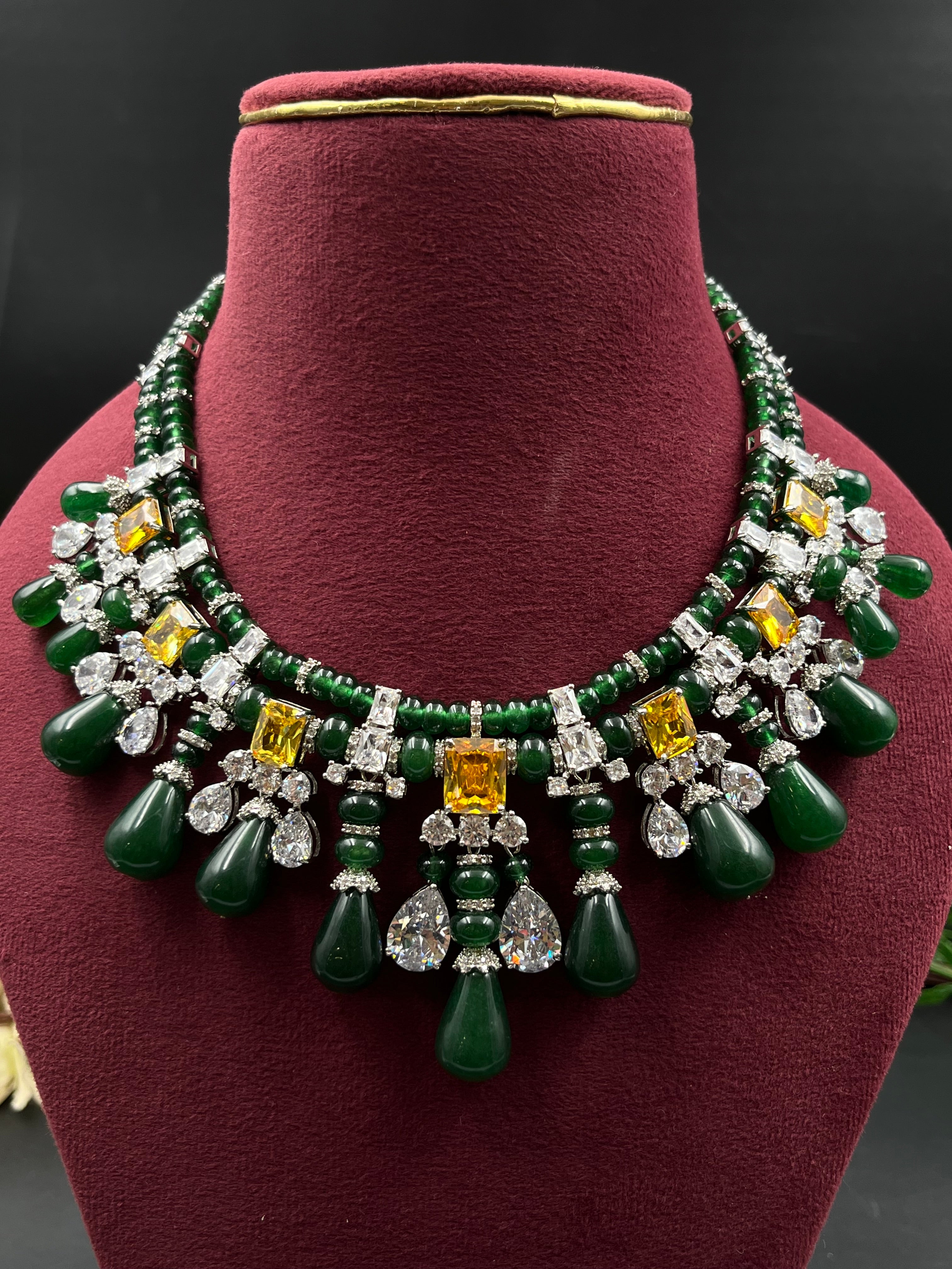 MAYA NECKLACE