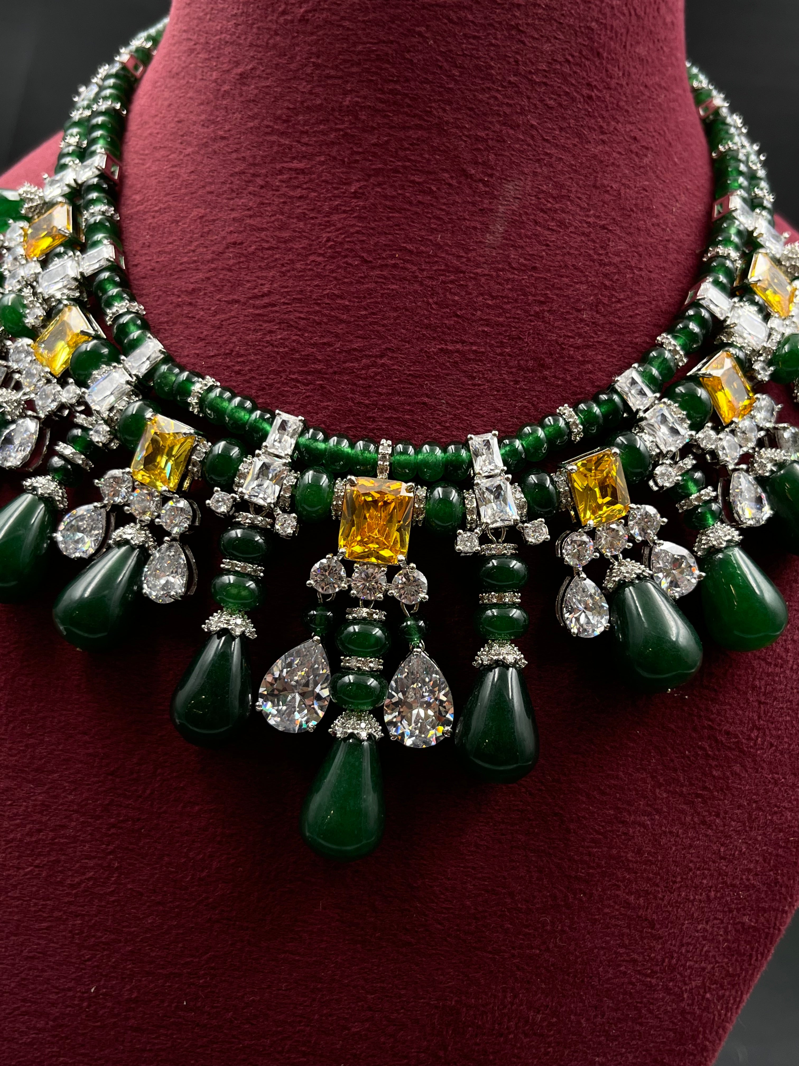 MAYA NECKLACE
