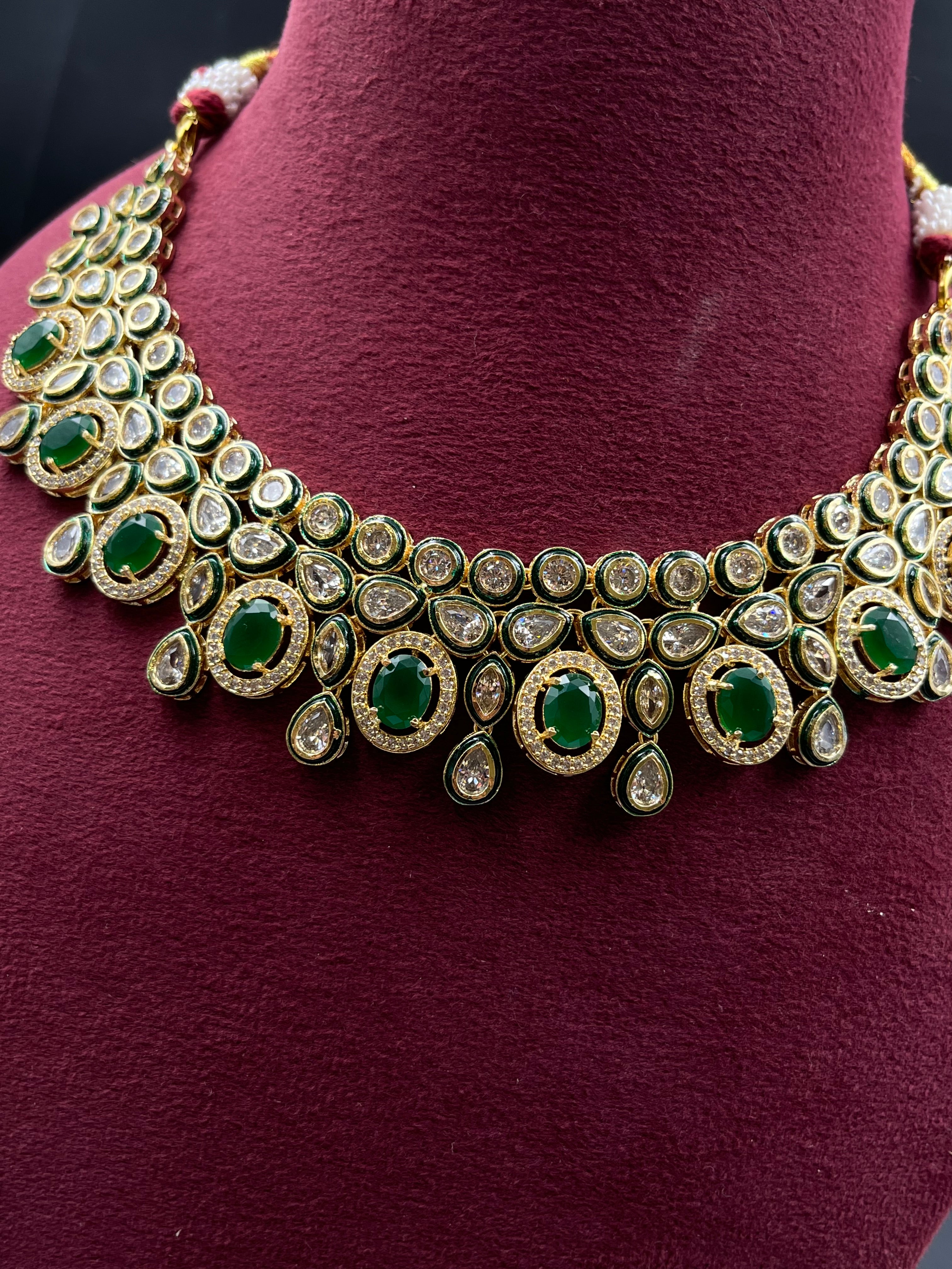 KOMAL NECKLACE