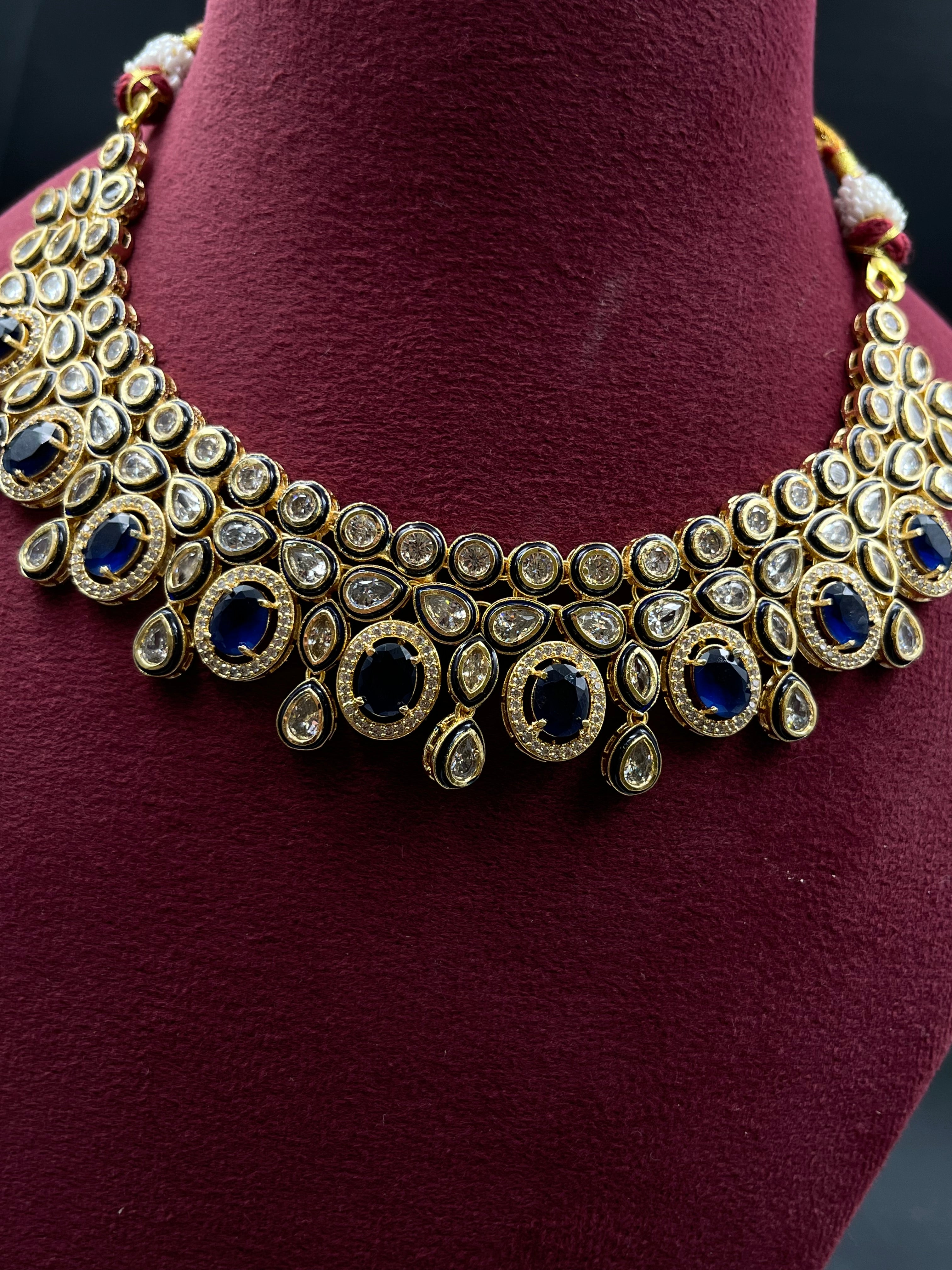 KOMAL NECKLACE