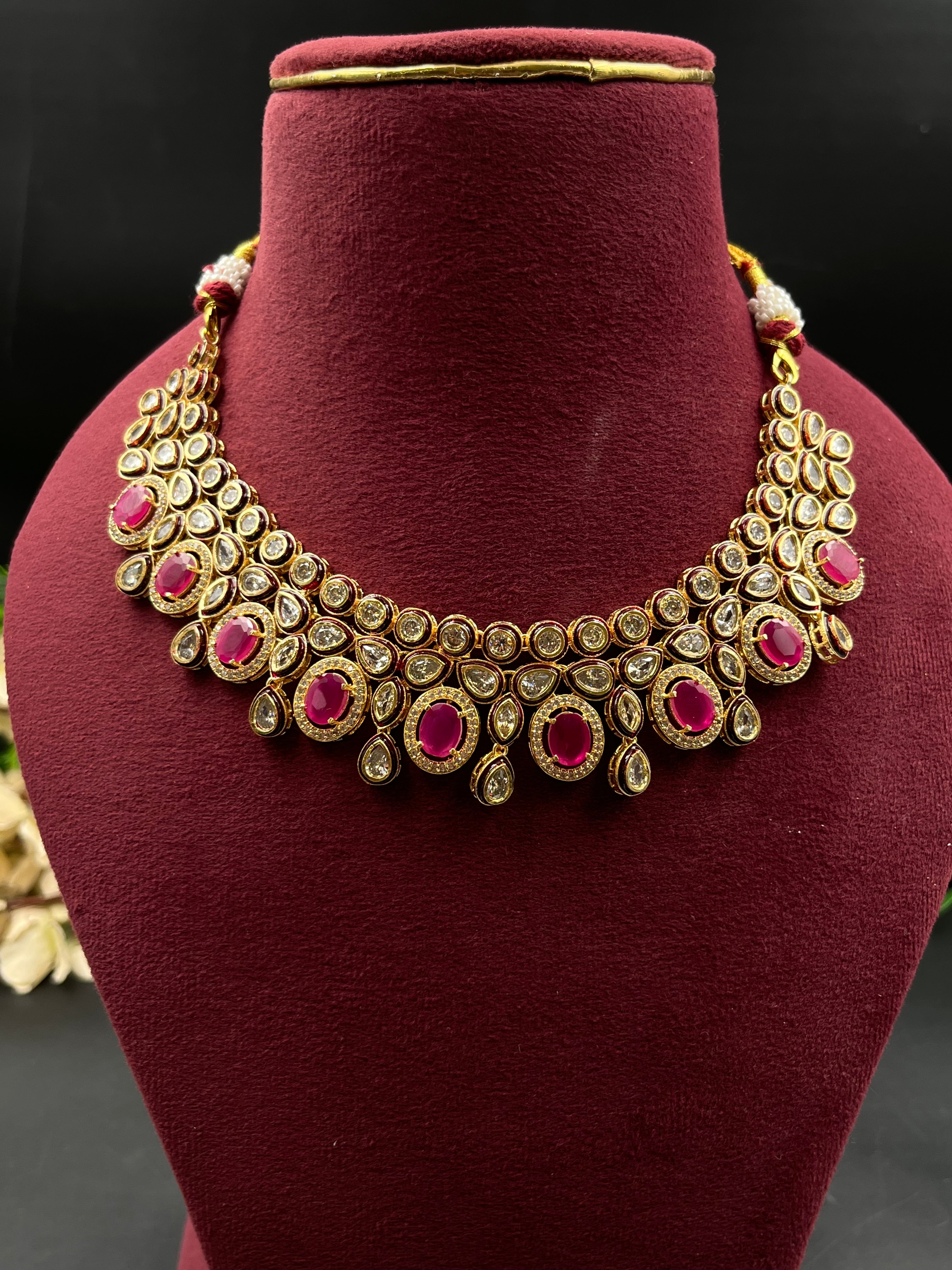 KOMAL NECKLACE