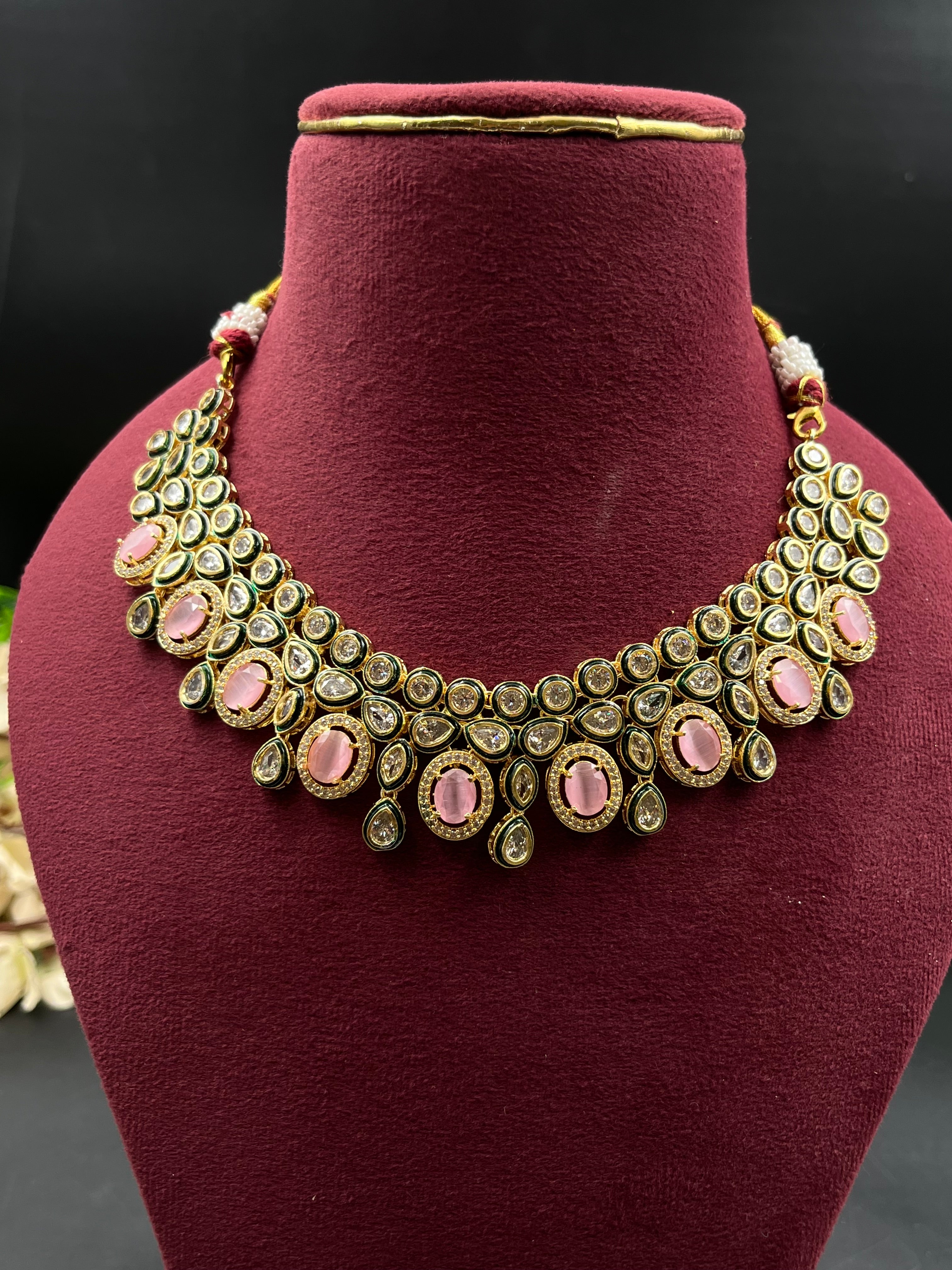 KOMAL NECKLACE