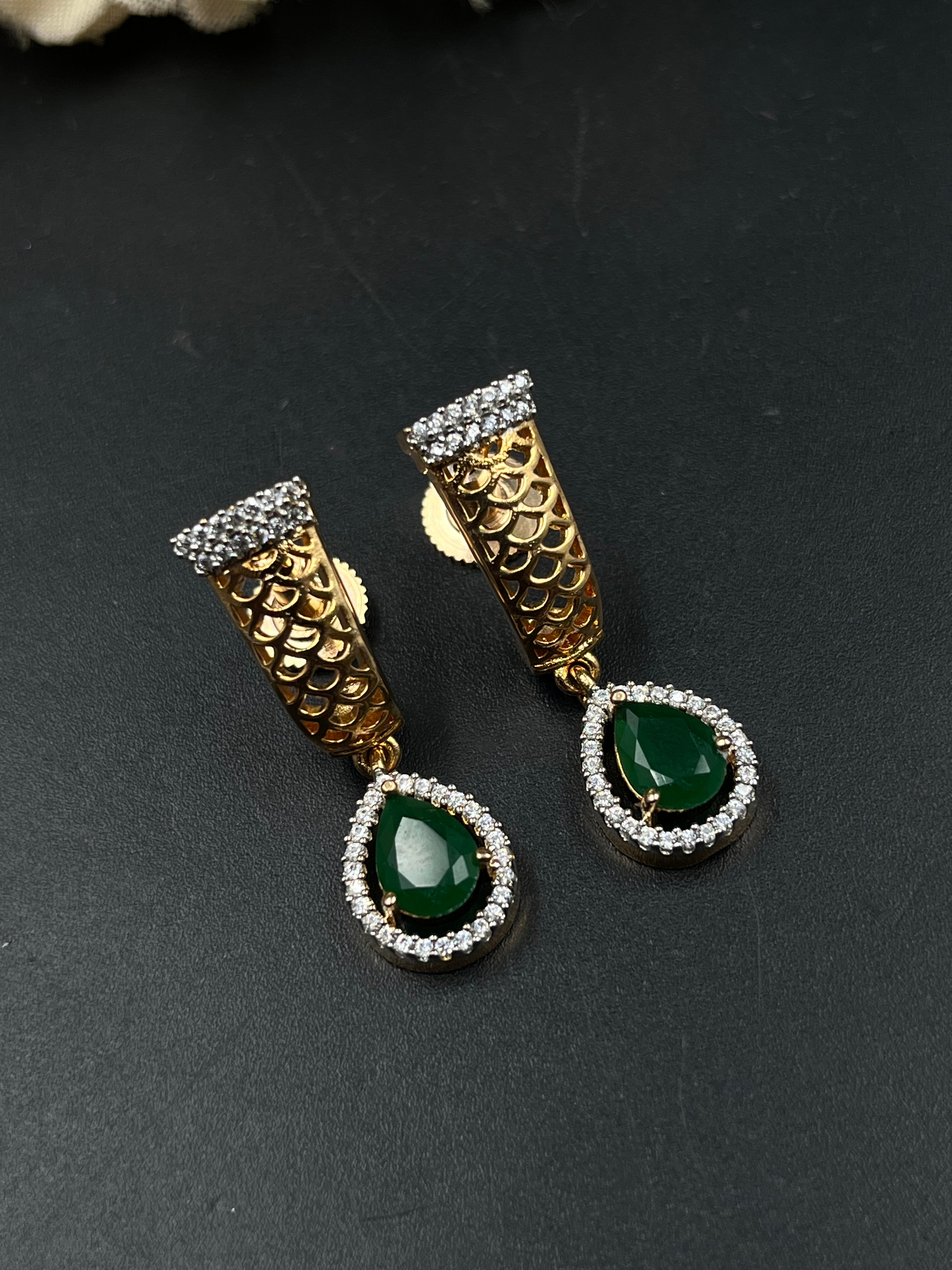 RABIA NECKLACE