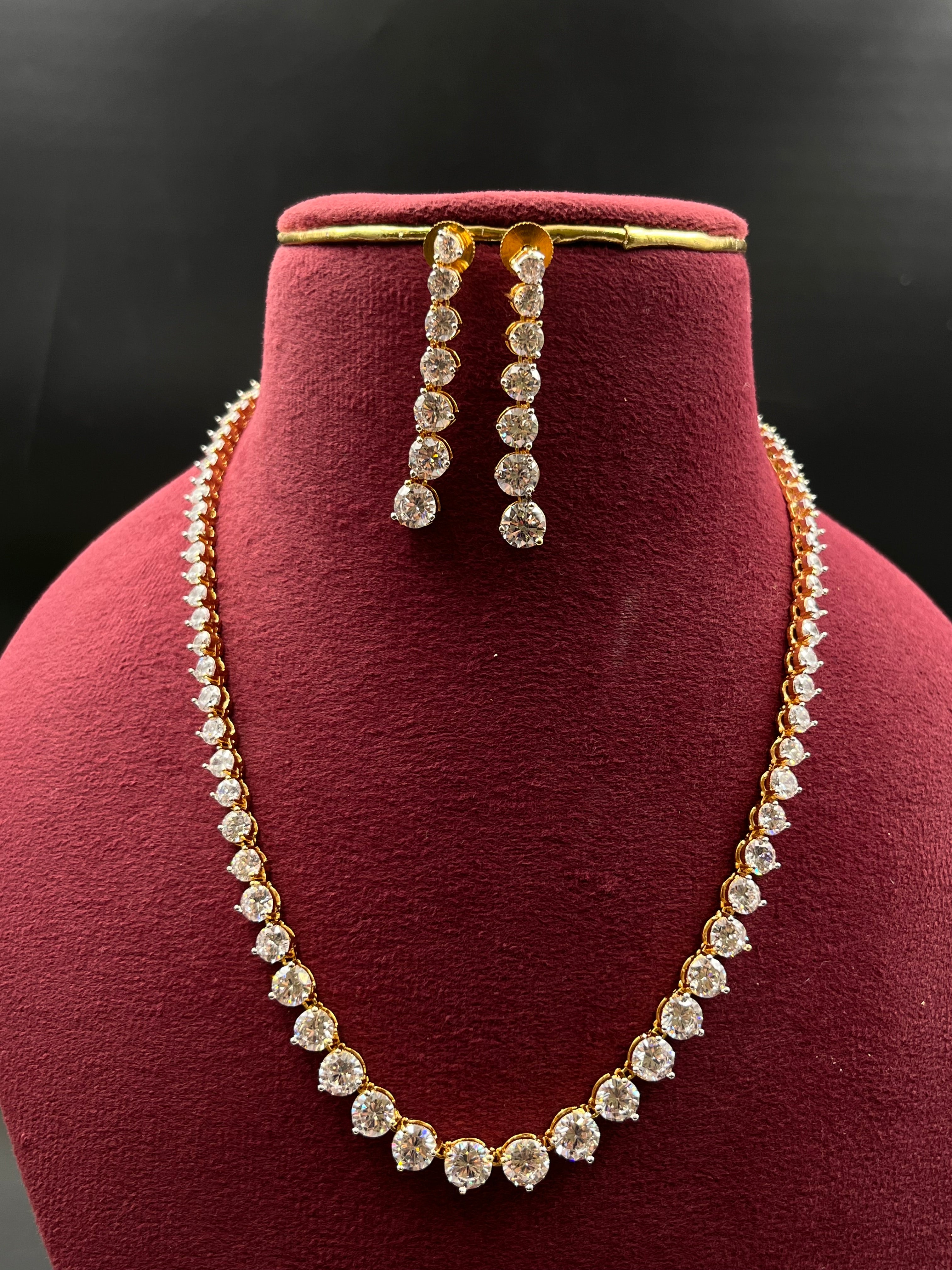DIYA NECKLACE