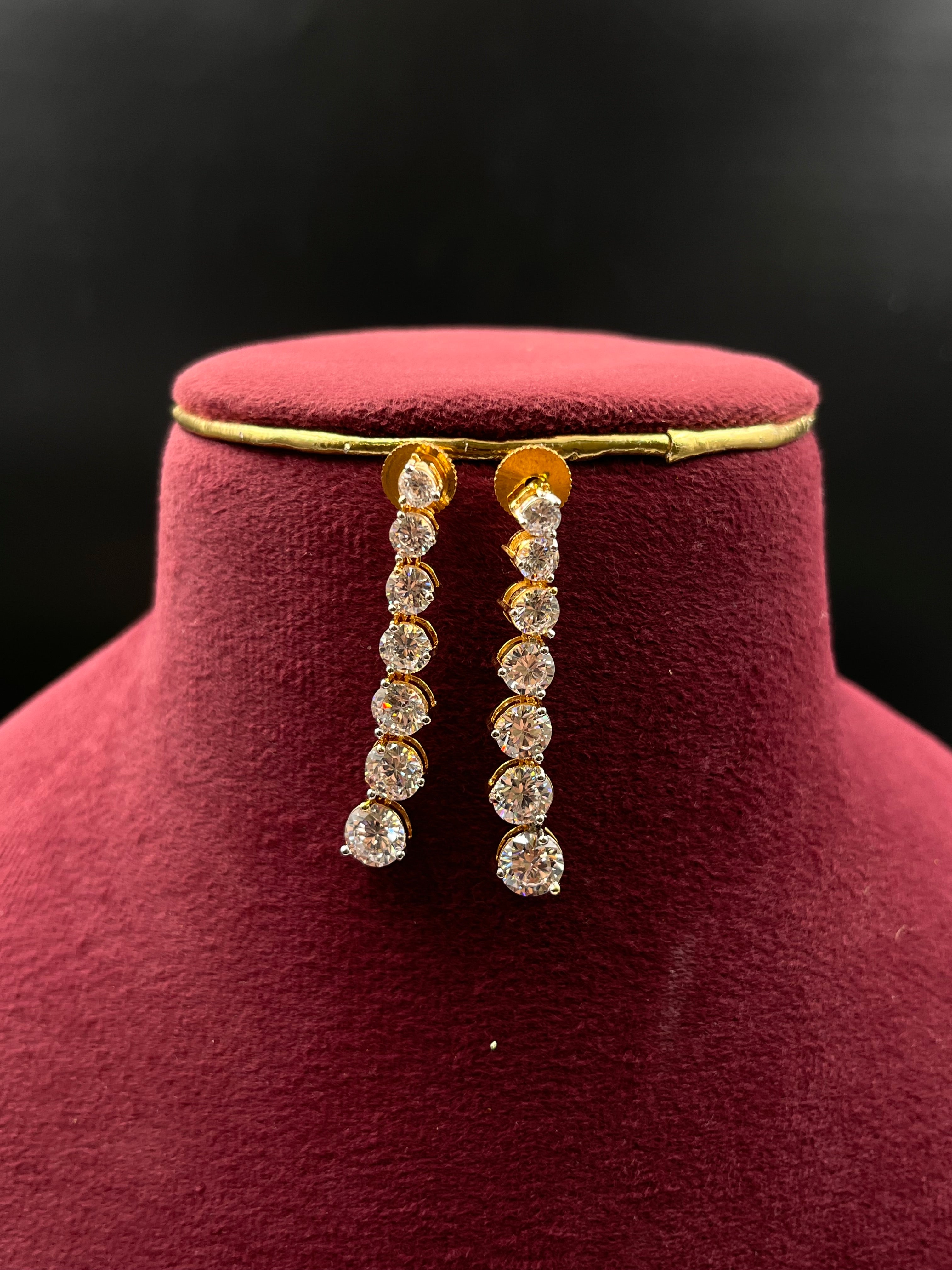 DIYA NECKLACE