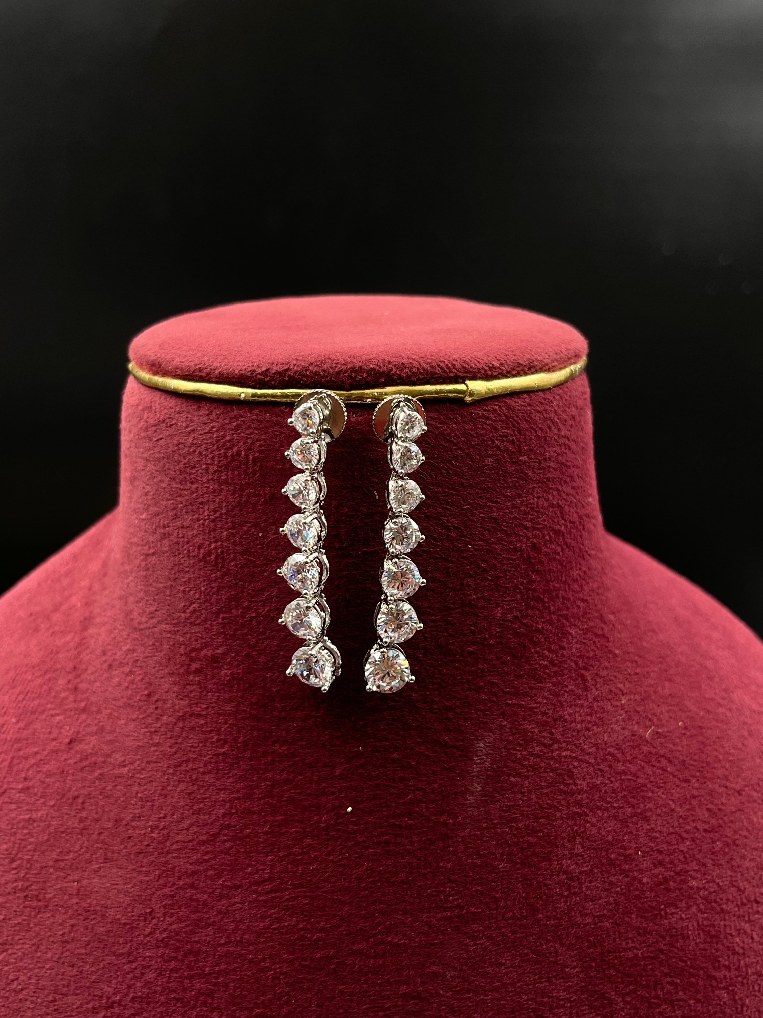 DIYA NECKLACE