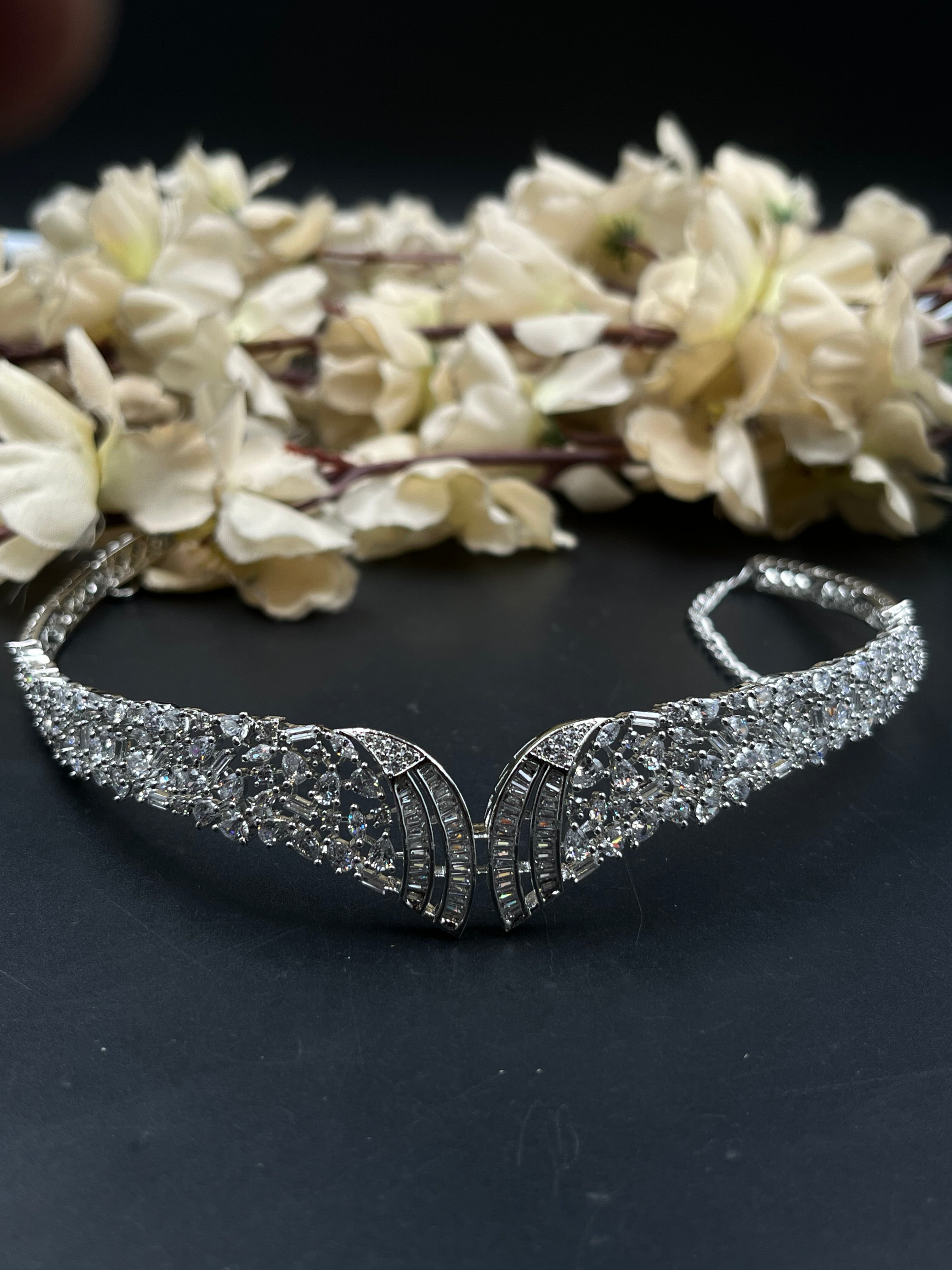 JIYAS NECKLACE