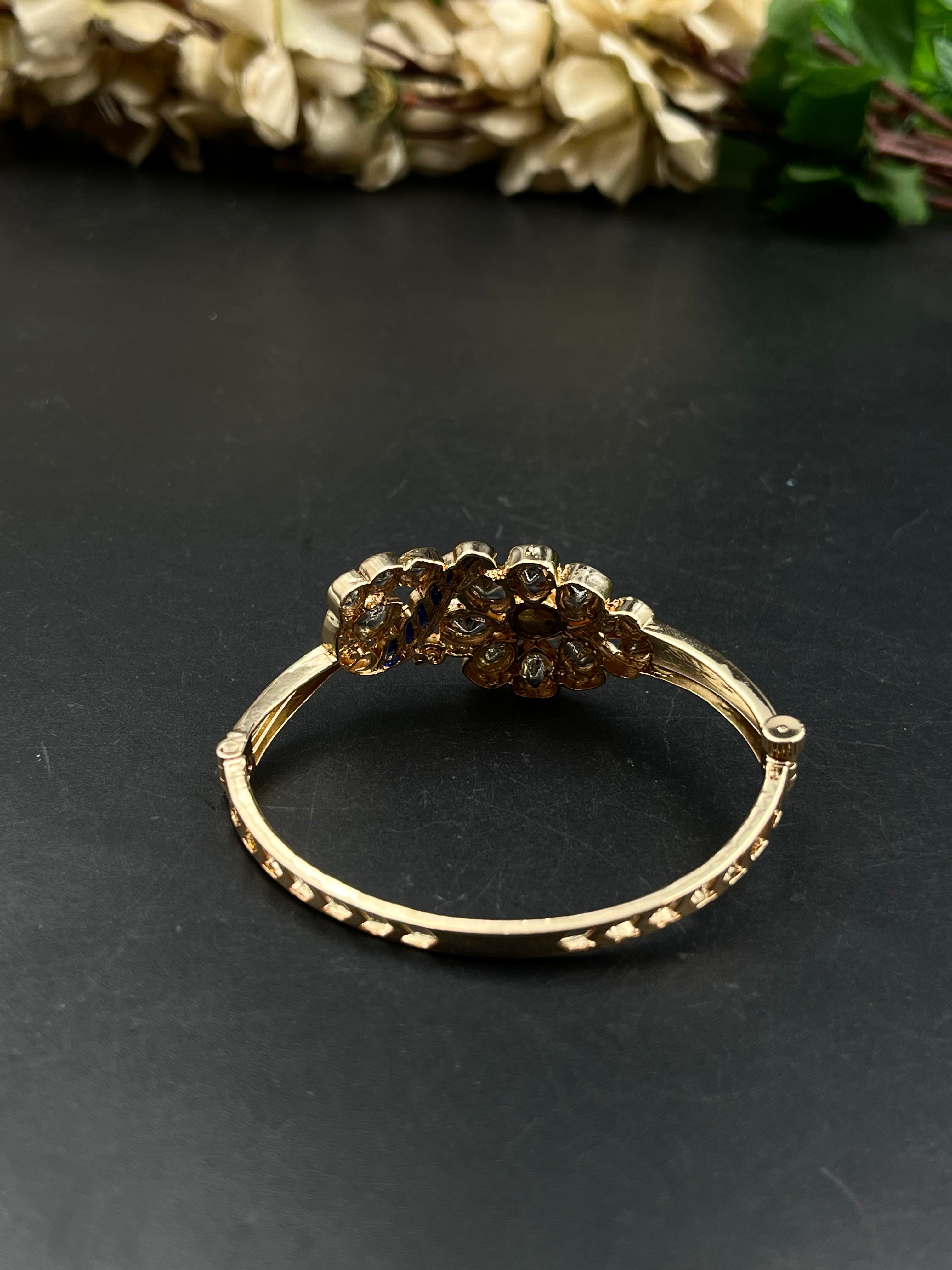 KOMAKA BRACELET