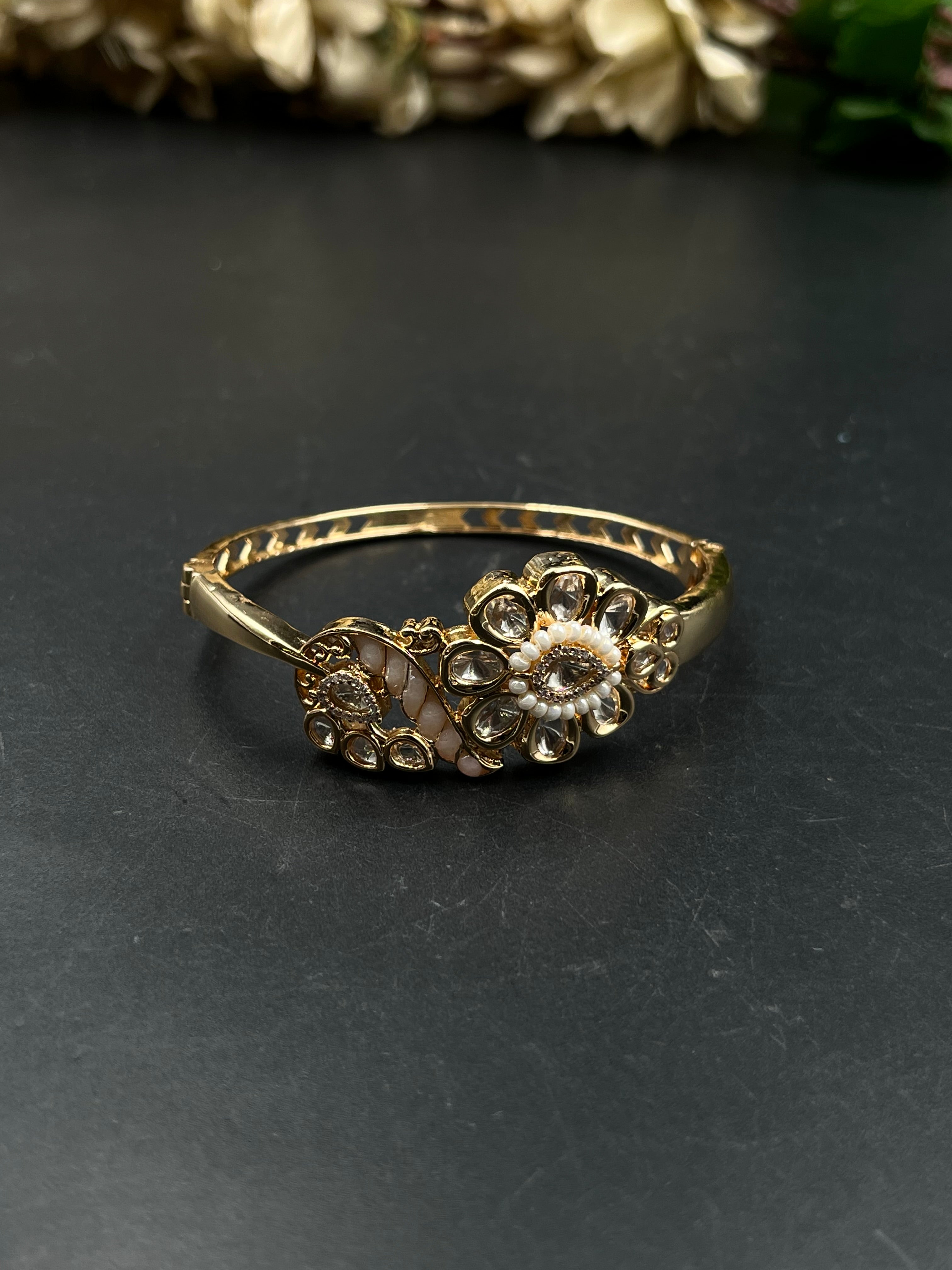 KOMAKA BRACELET