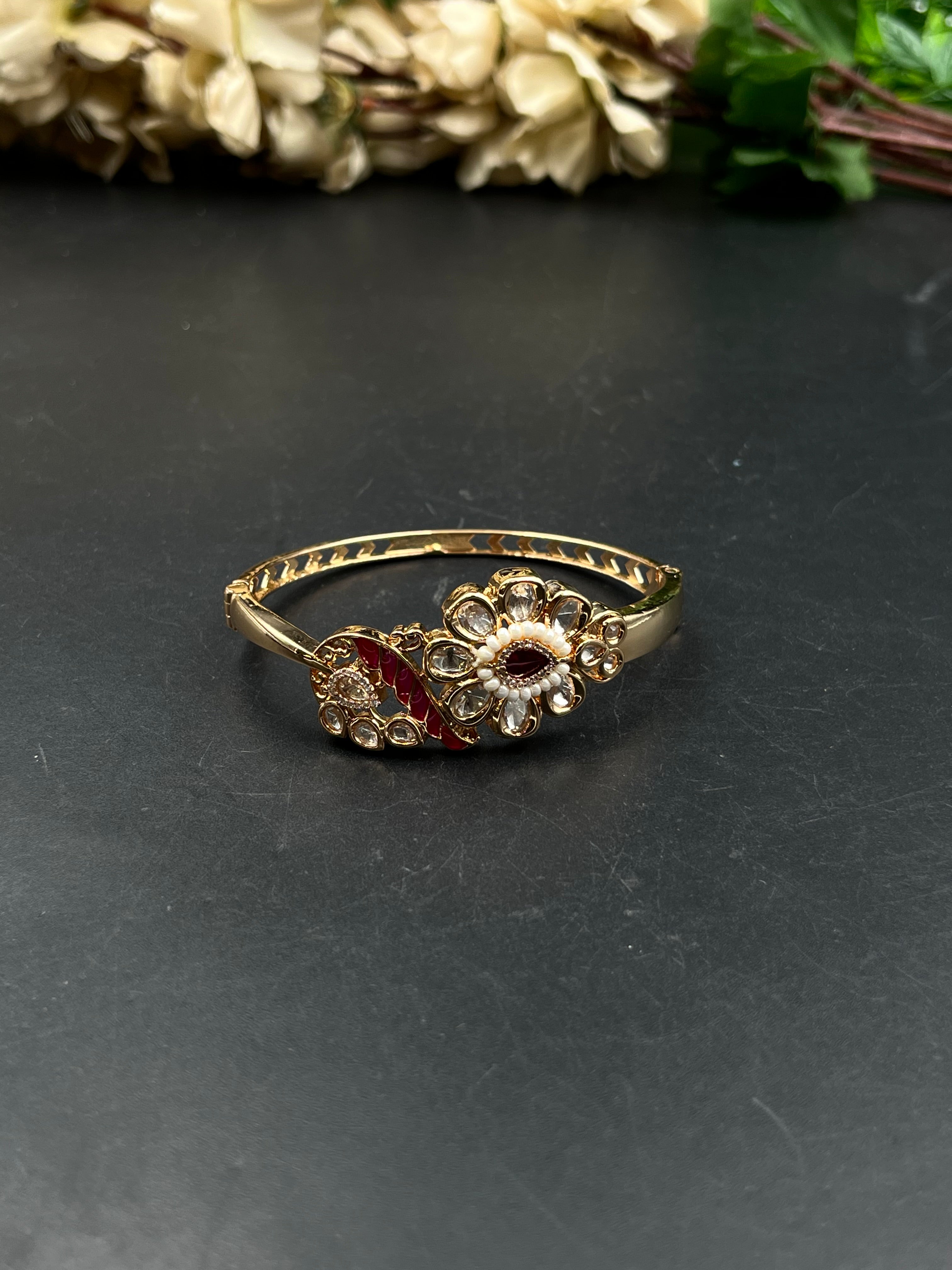 KOMAKA BRACELET