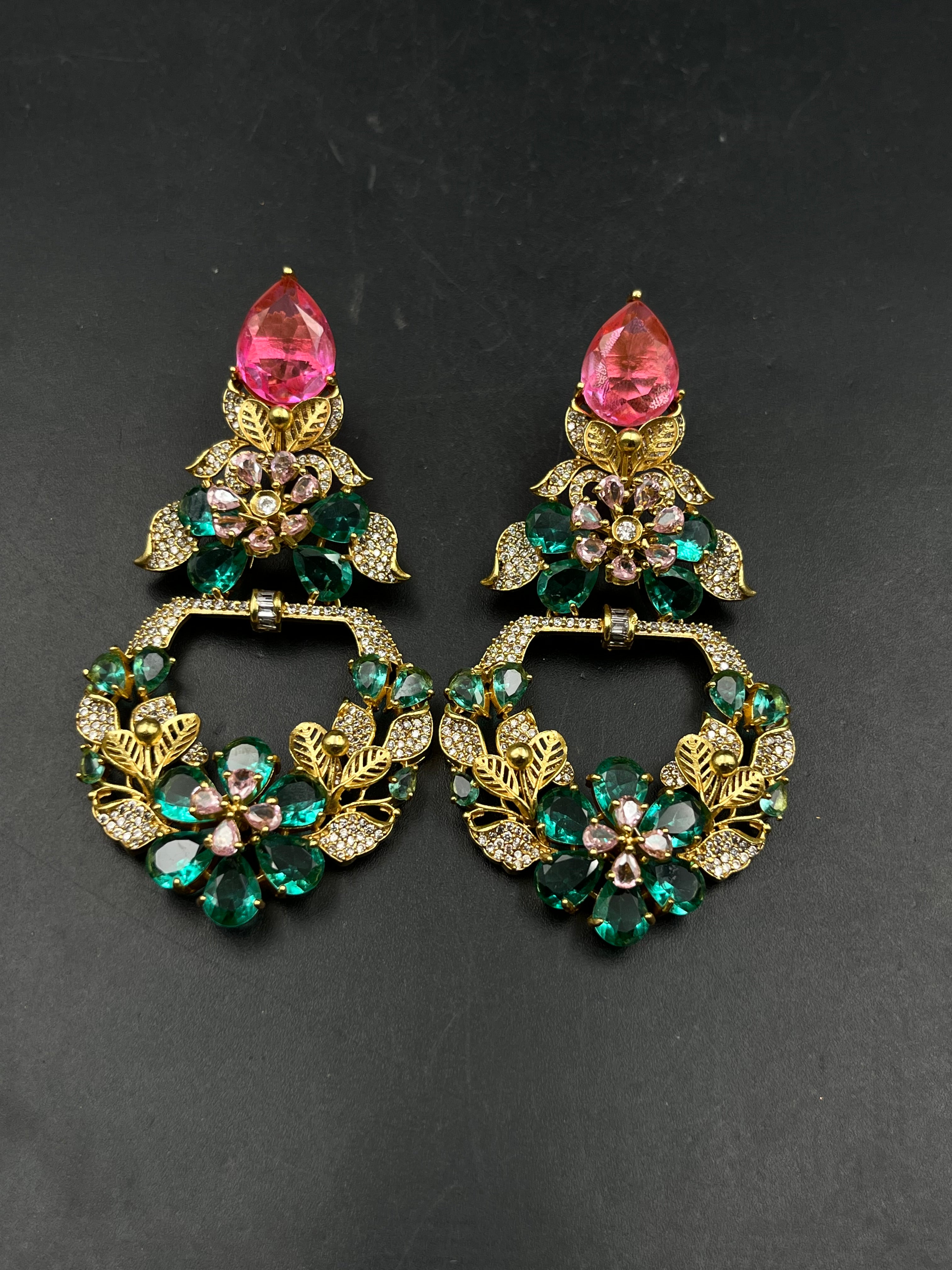 AKSARA EARRING