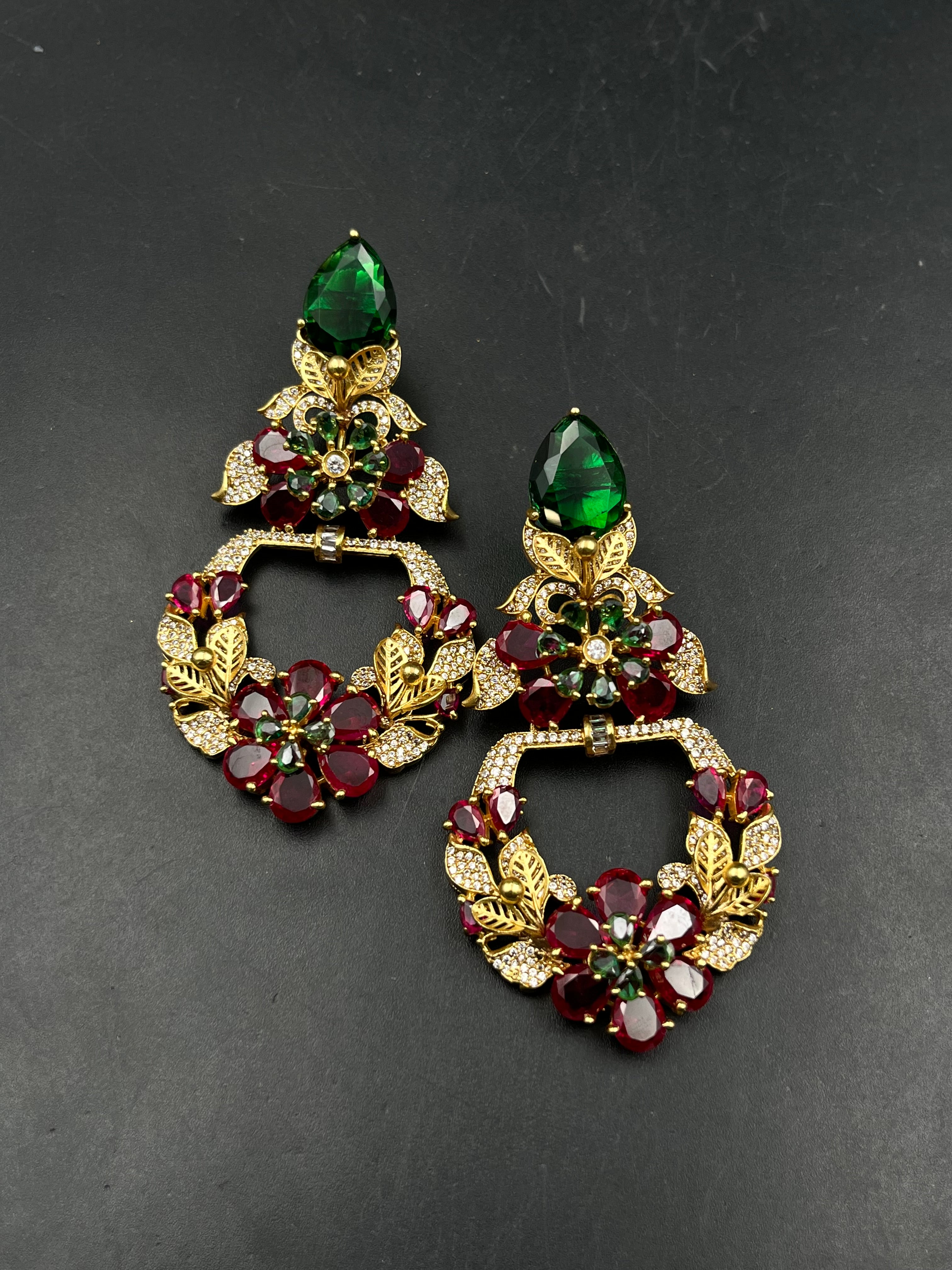 AKSARA EARRING
