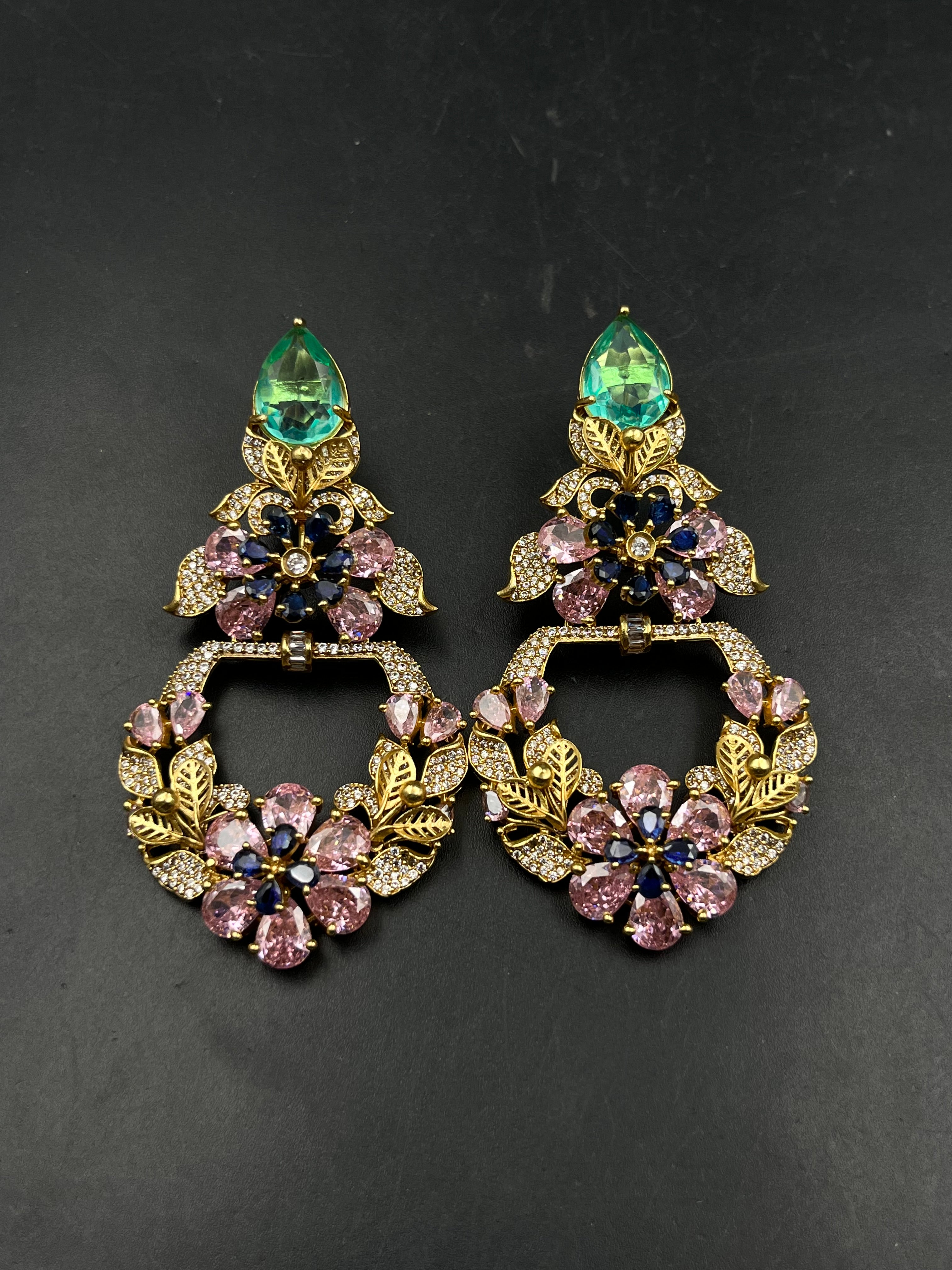 AKSARA EARRING