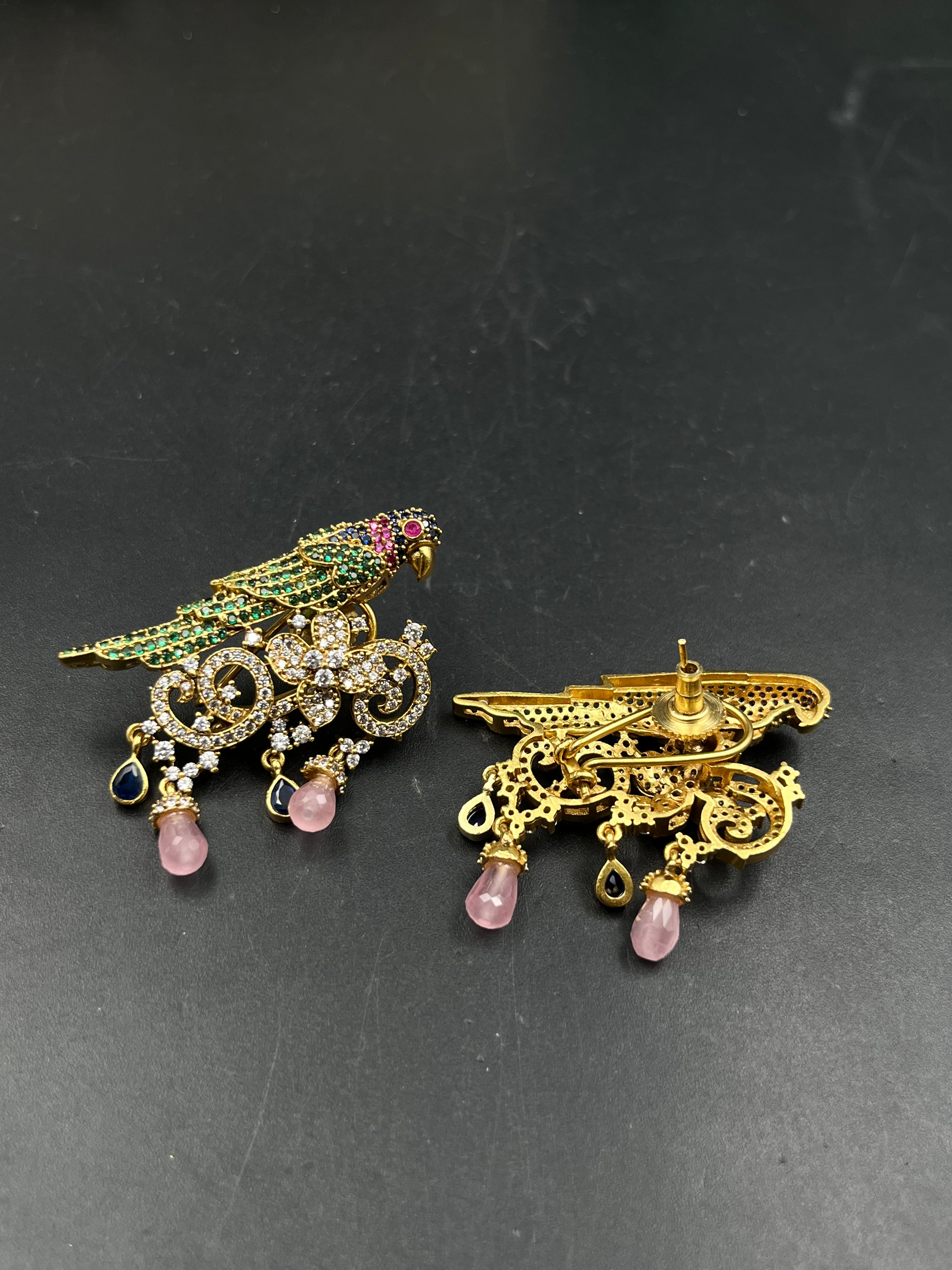 TIYA EARRING