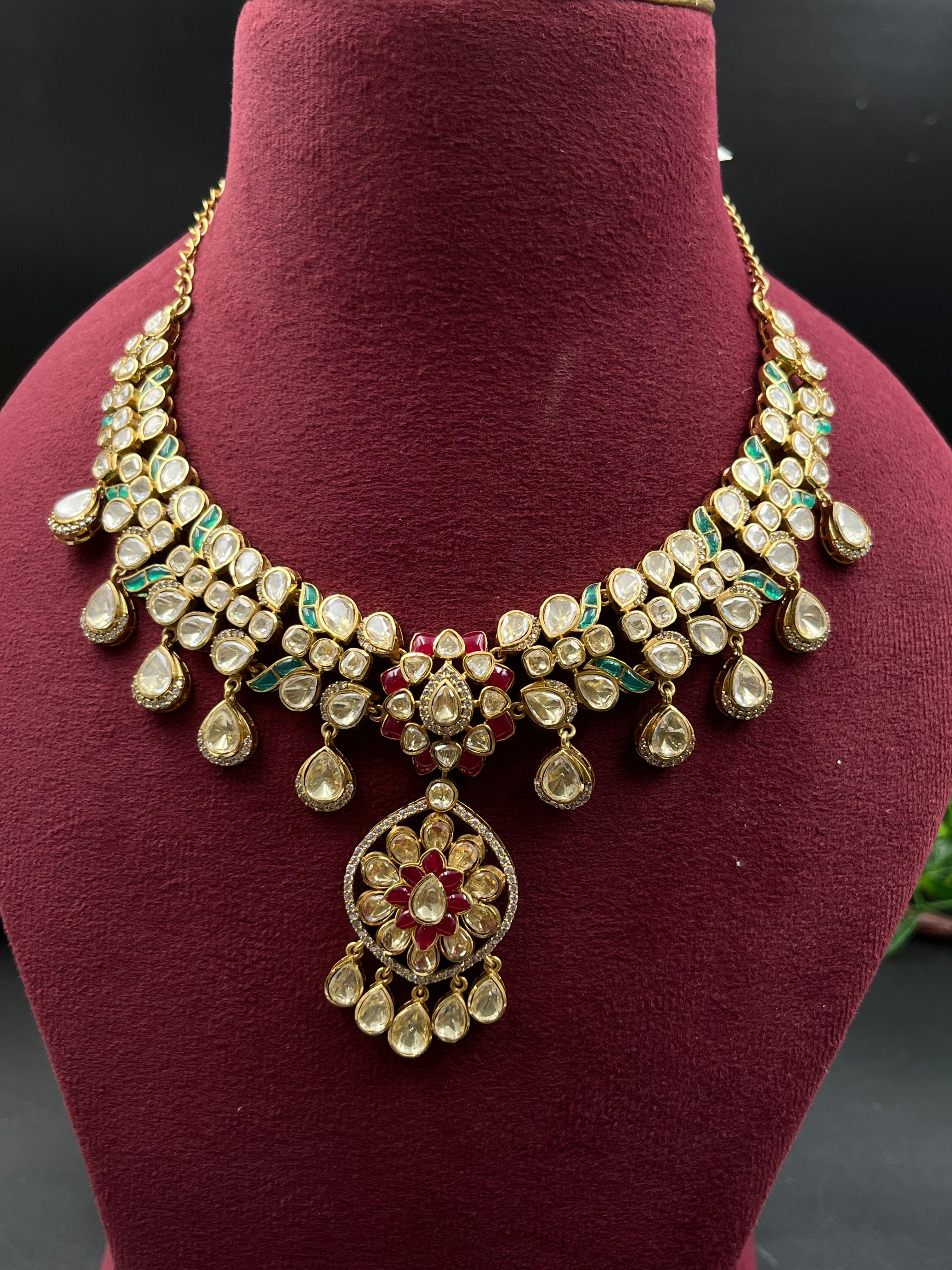 MINAKSHI NECKLACE