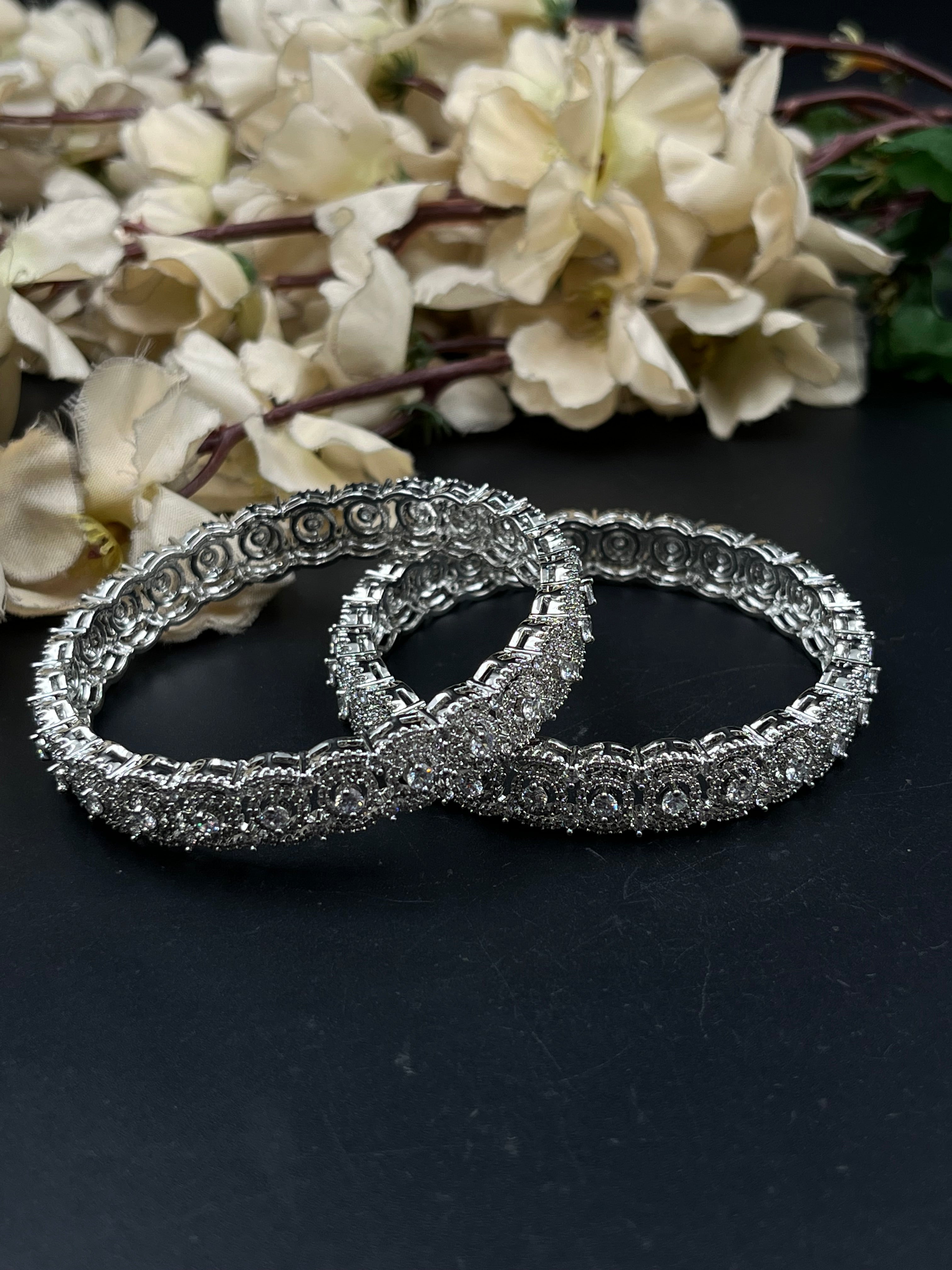 LIYA BANGLES