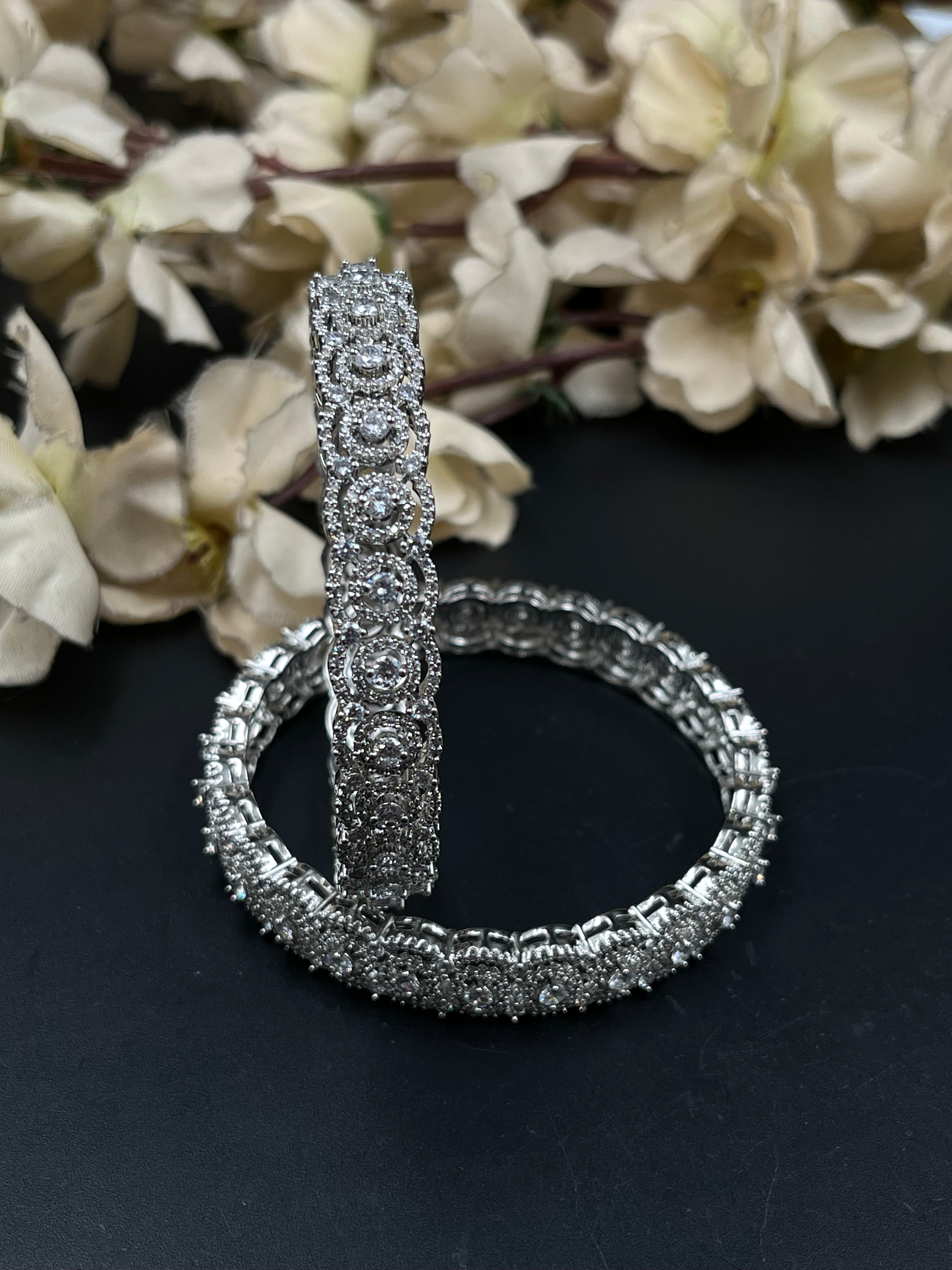 LIYA BANGLES