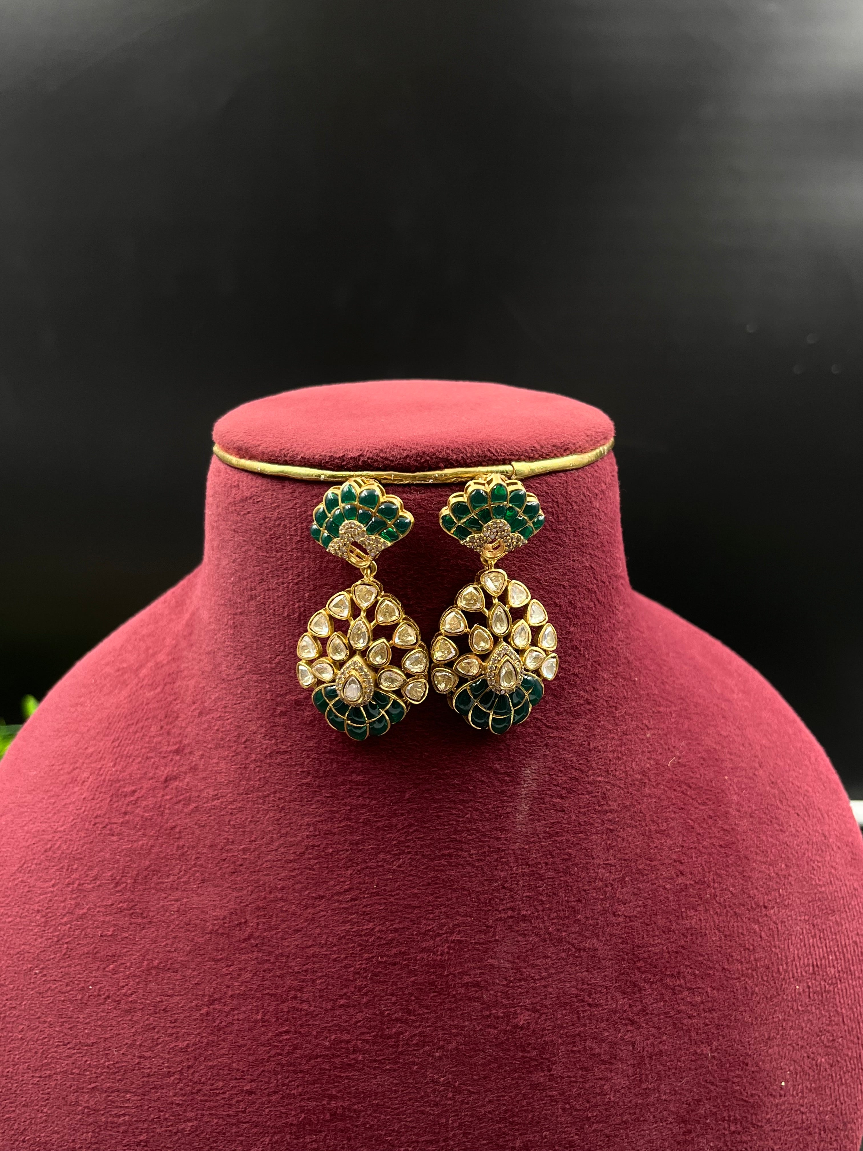 HINA NECKLACE