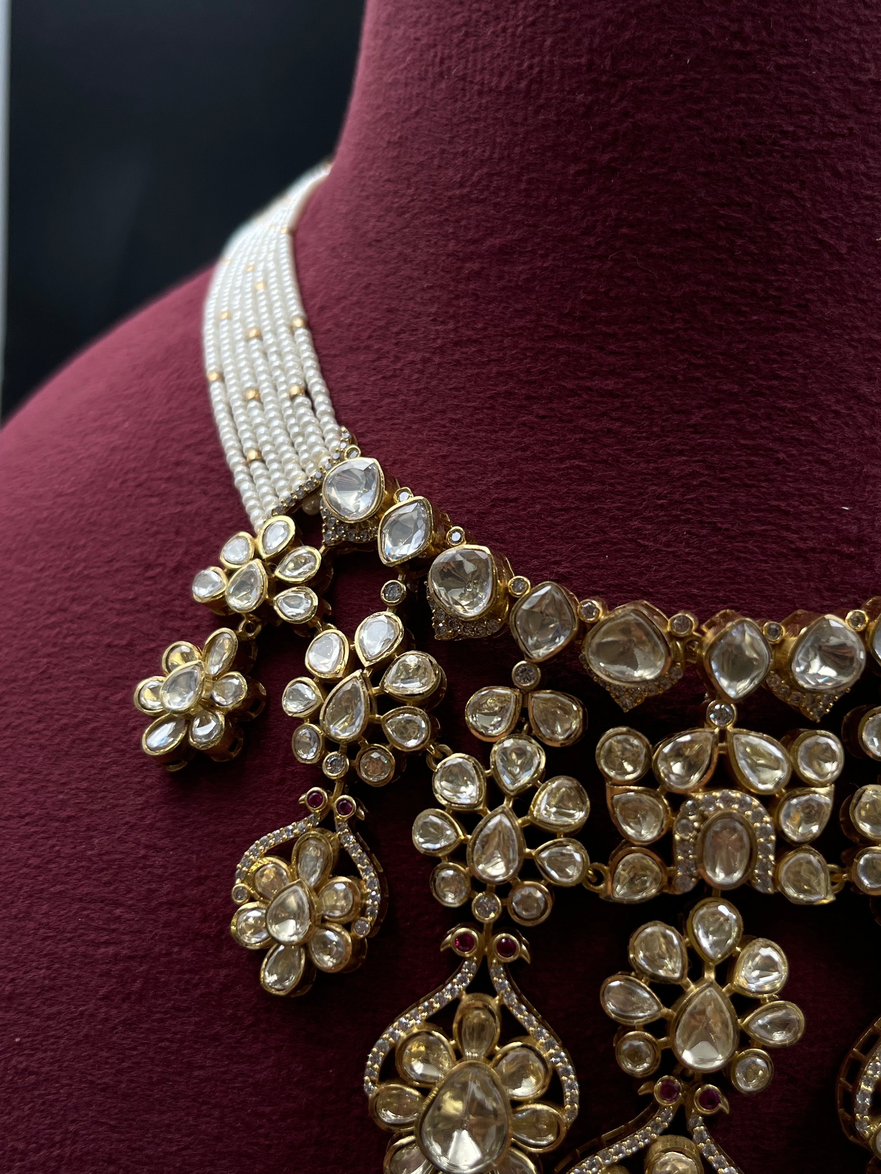 SOFIYA NECKLACE