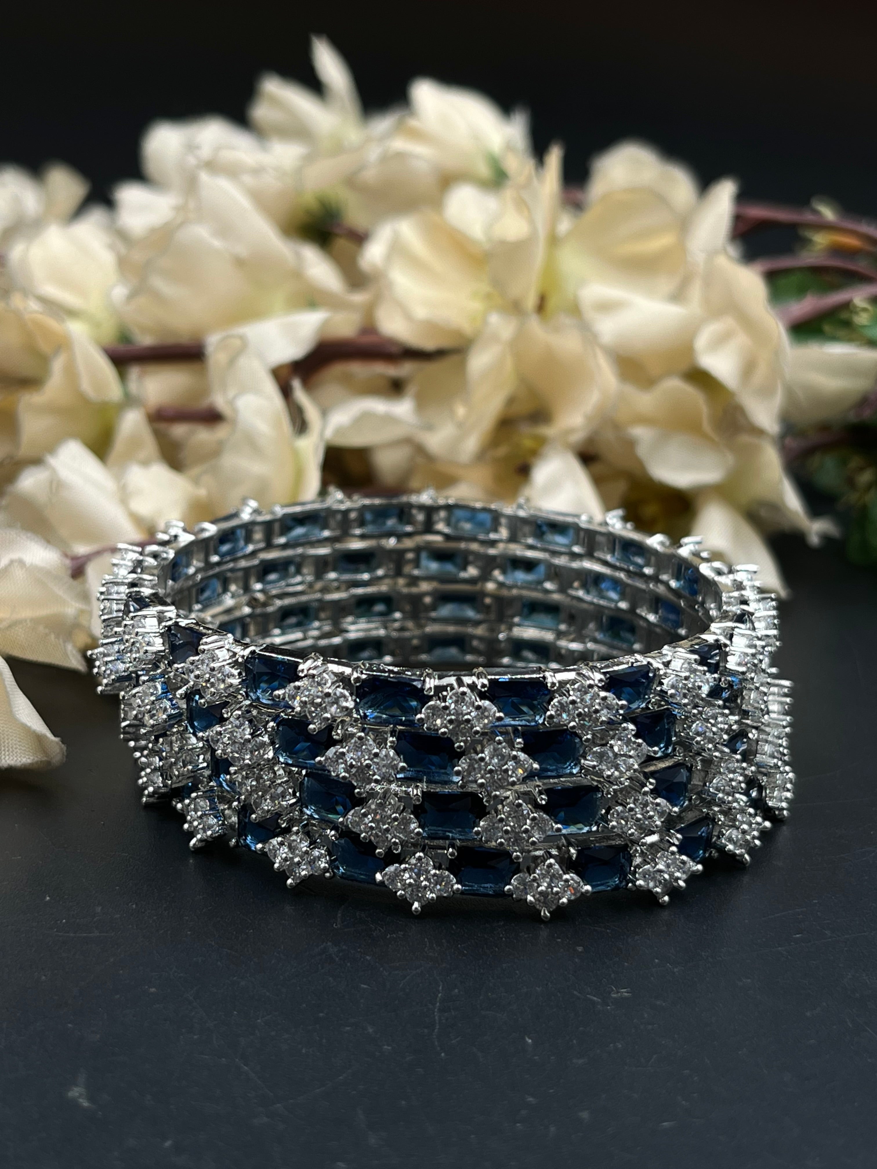 JIYA BANGLES
