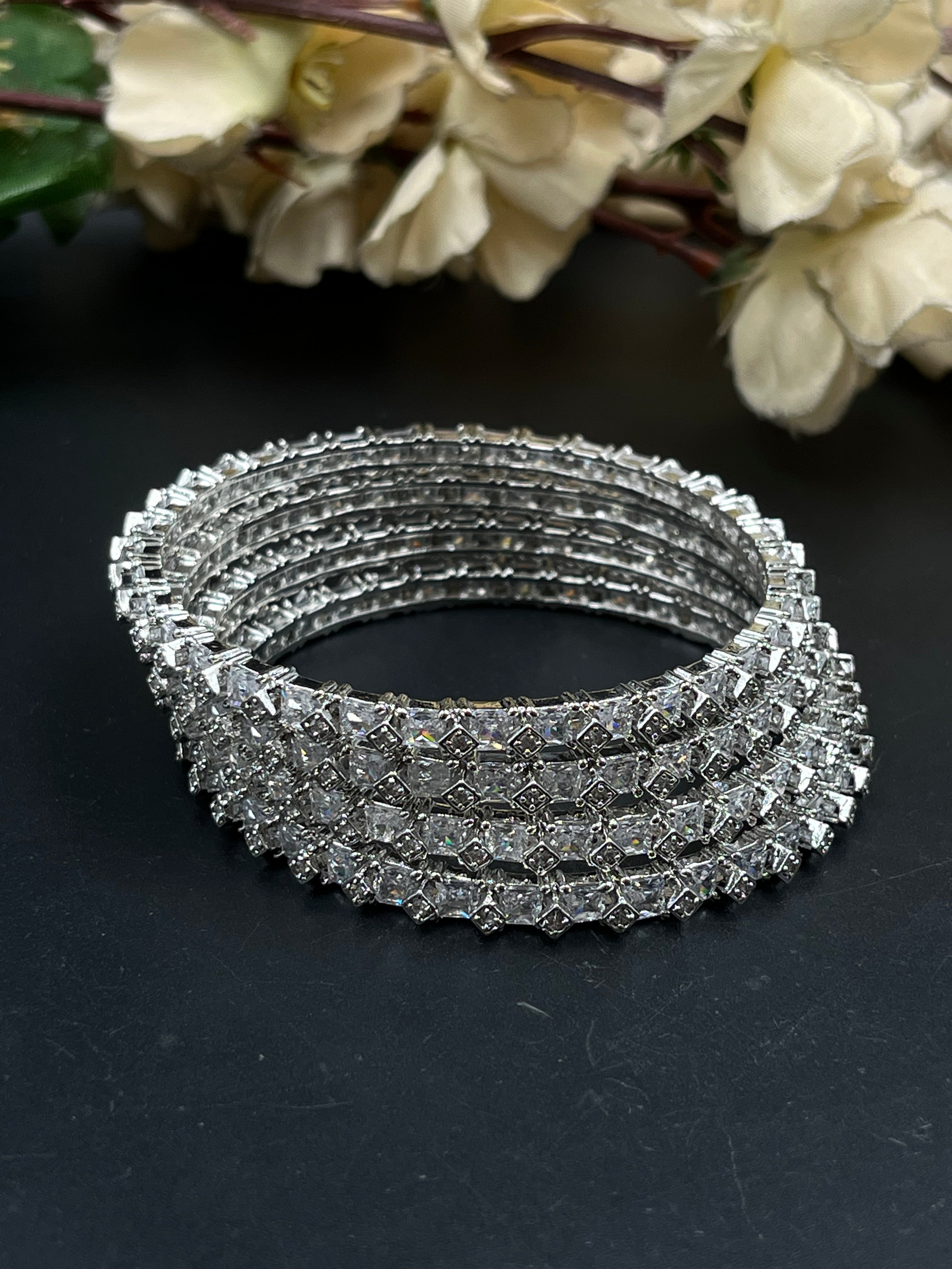 JIYA BANGLES