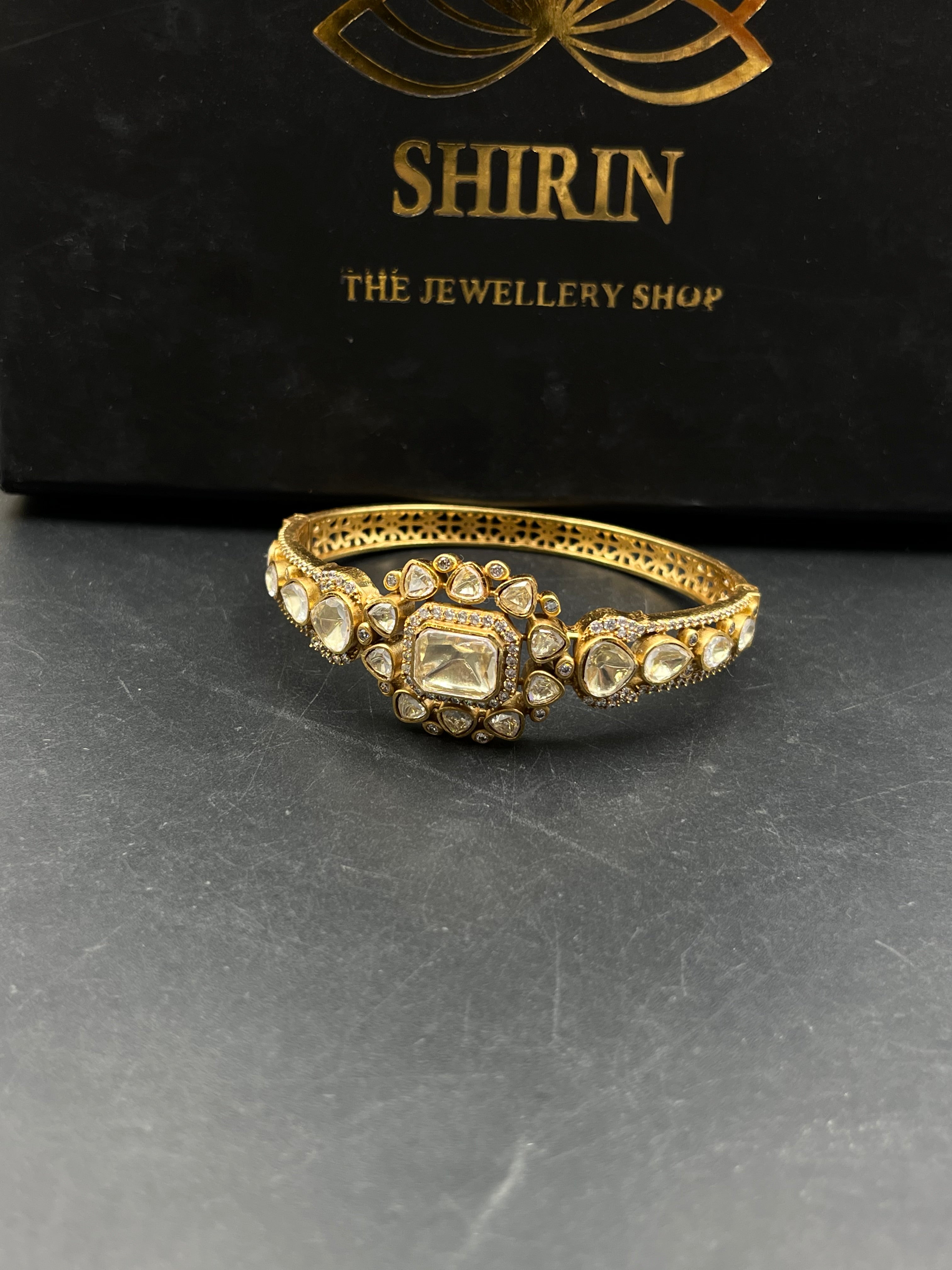 RUHI BRACELET