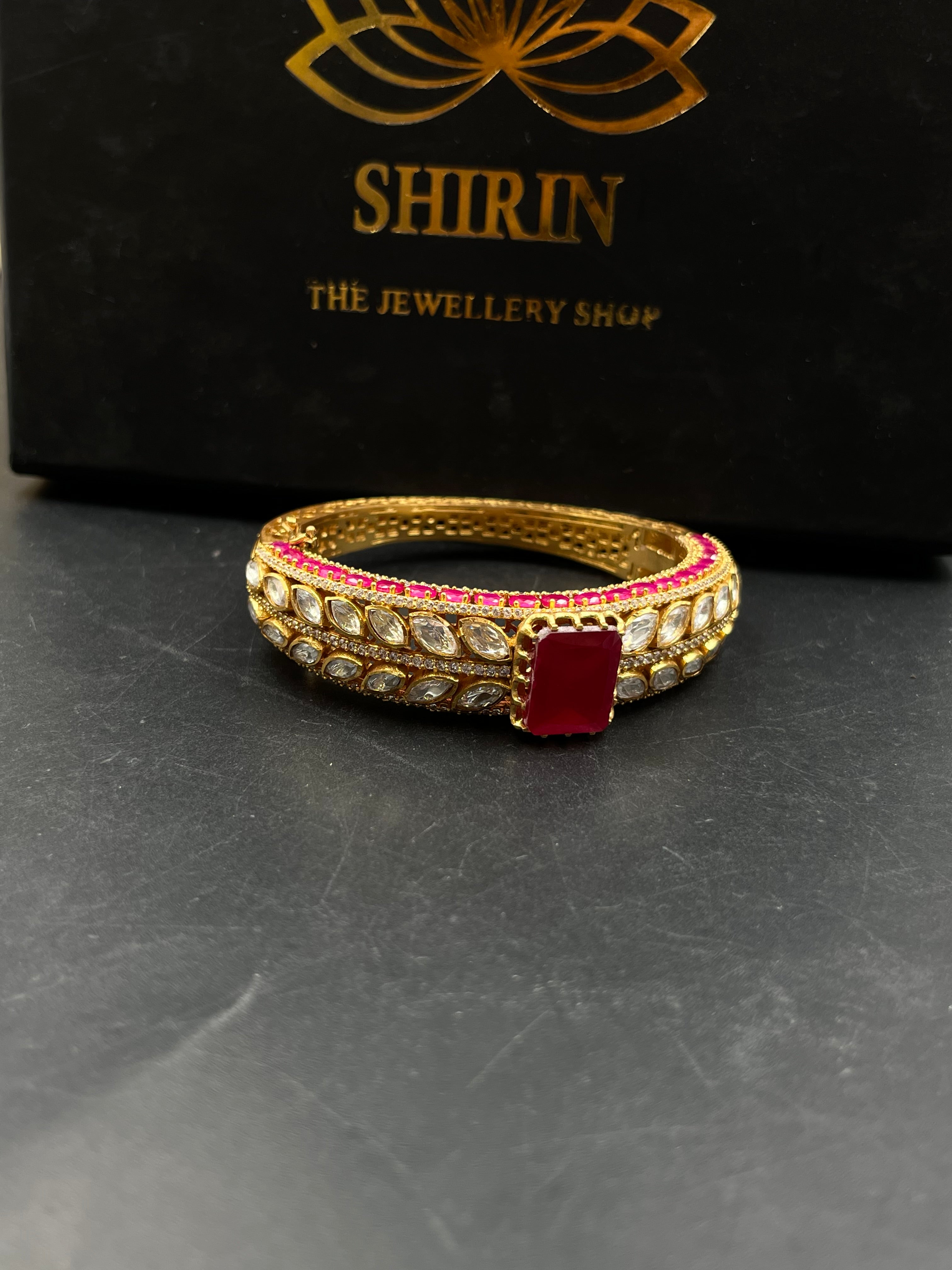 KUSAHI BRACELET