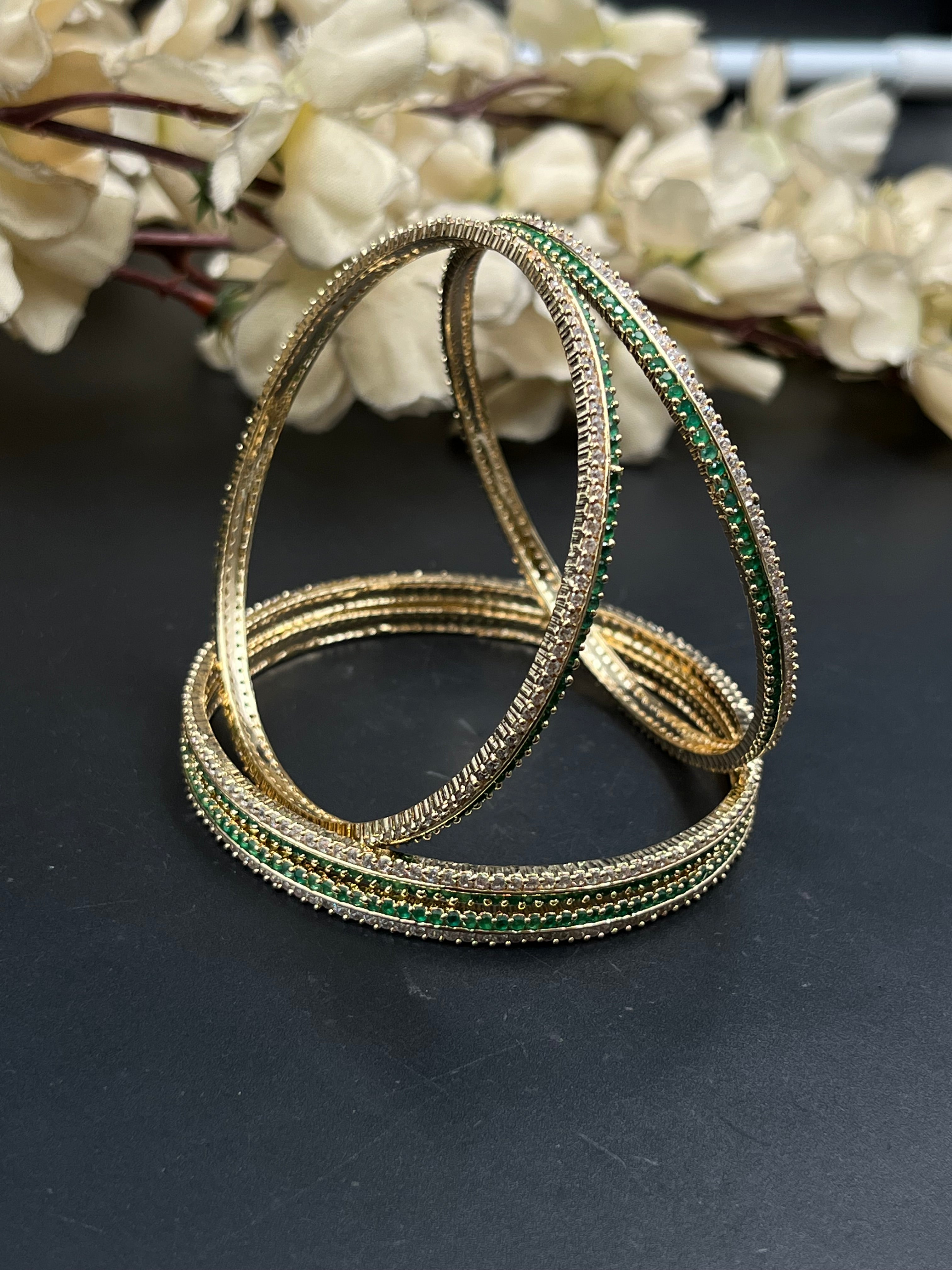 NAINA BANGLES