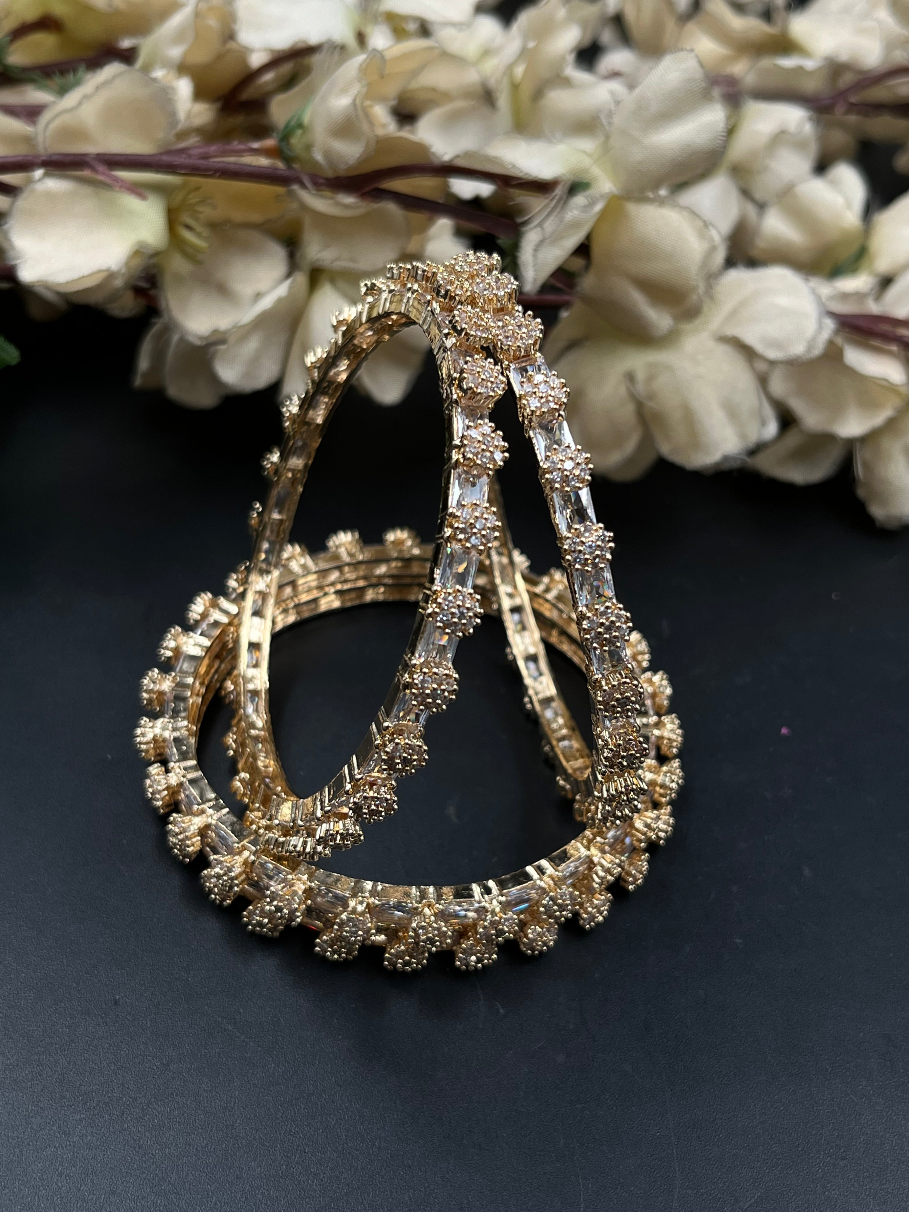 NIHA BANGLES