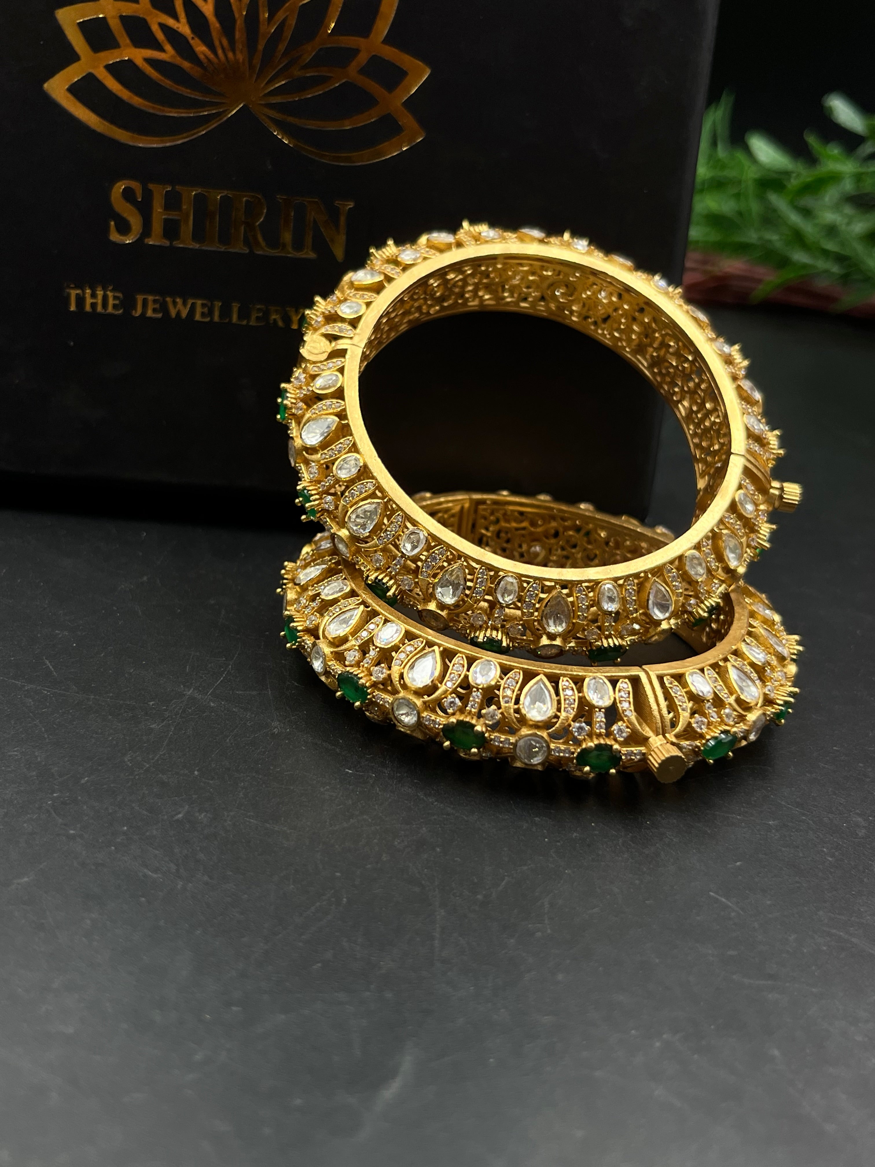 SILA BANGLE