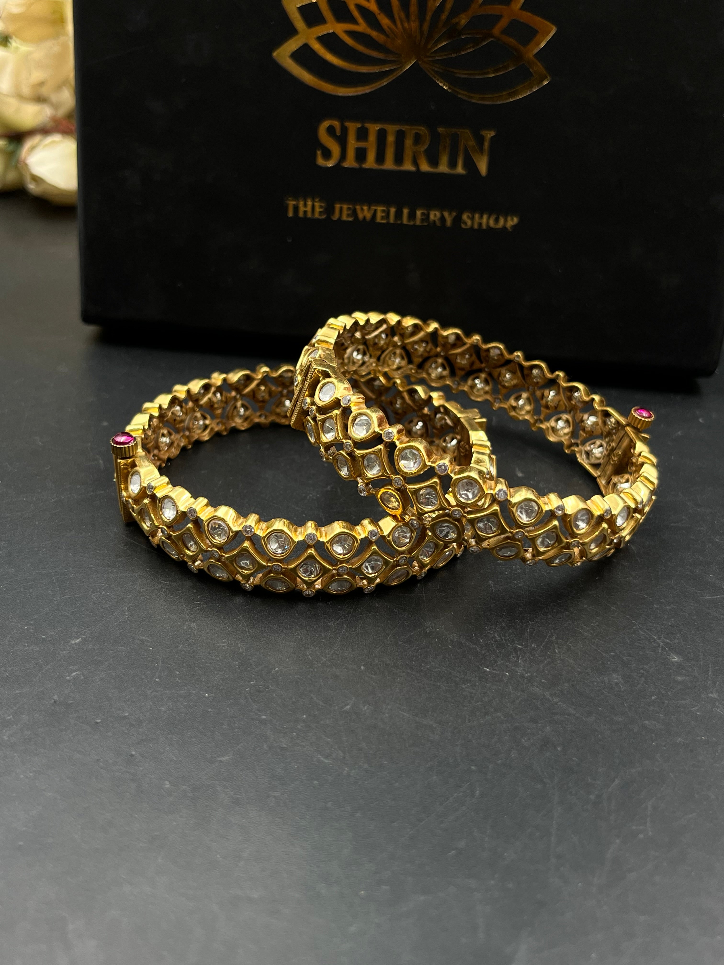 KAJAL BANGLE